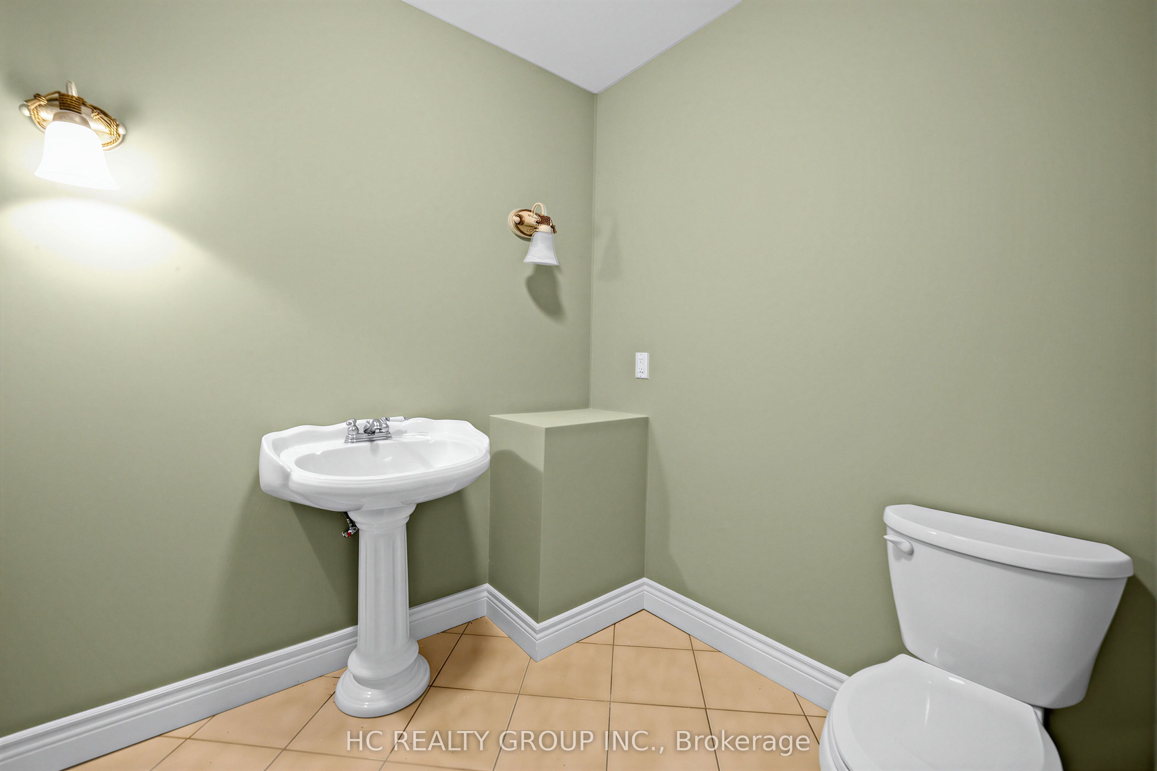 52 Nobleton Lakes Drive Property Photo 40