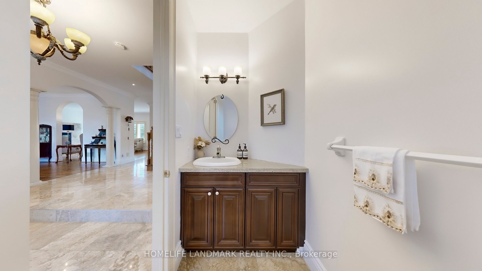 90 Offord Crescent Property Photo 7