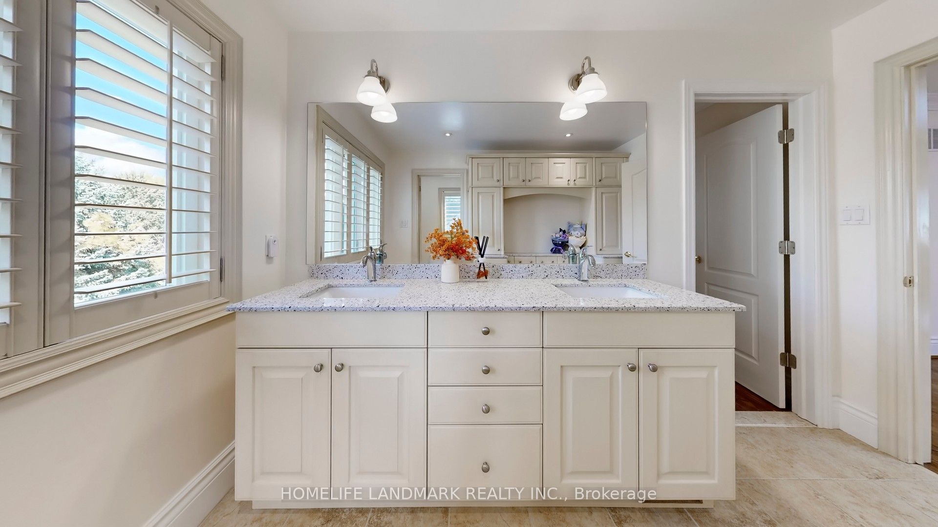 90 Offord Crescent Property Photo 28