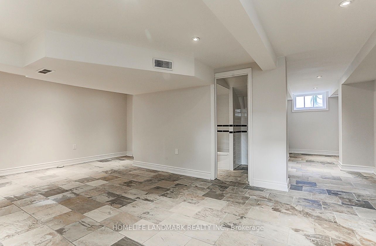 115 Crosby Avenue Property Photo 49