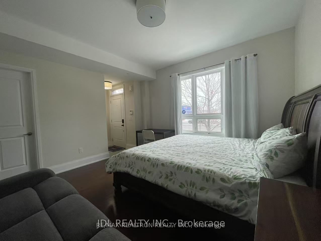4016 Highway 7 Street E Main Property Photo 5