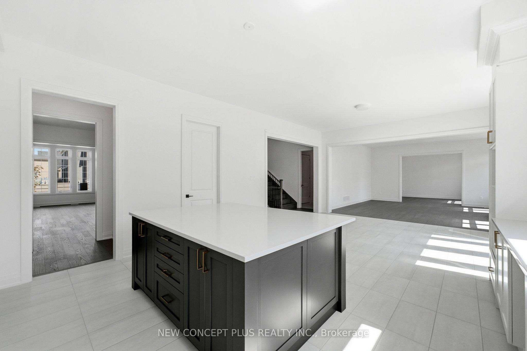 24 Twinleaf Crescent Property Photo 9