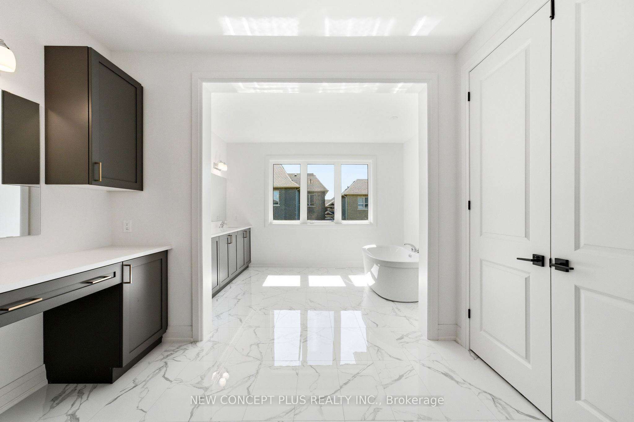 24 Twinleaf Crescent Property Photo 13
