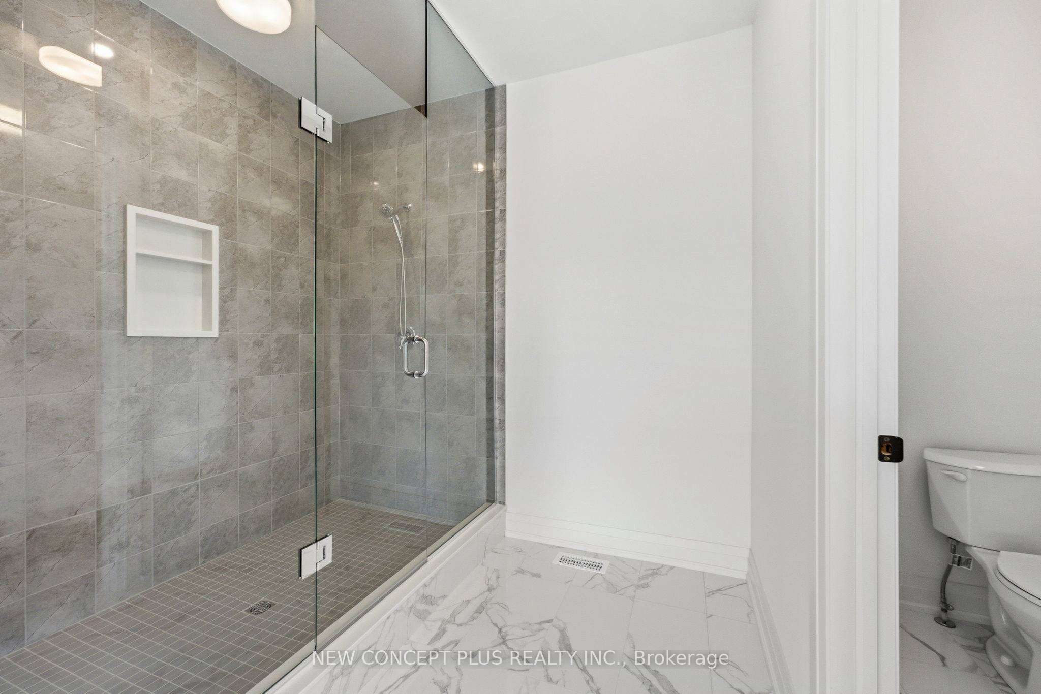 24 Twinleaf Crescent Property Photo 14