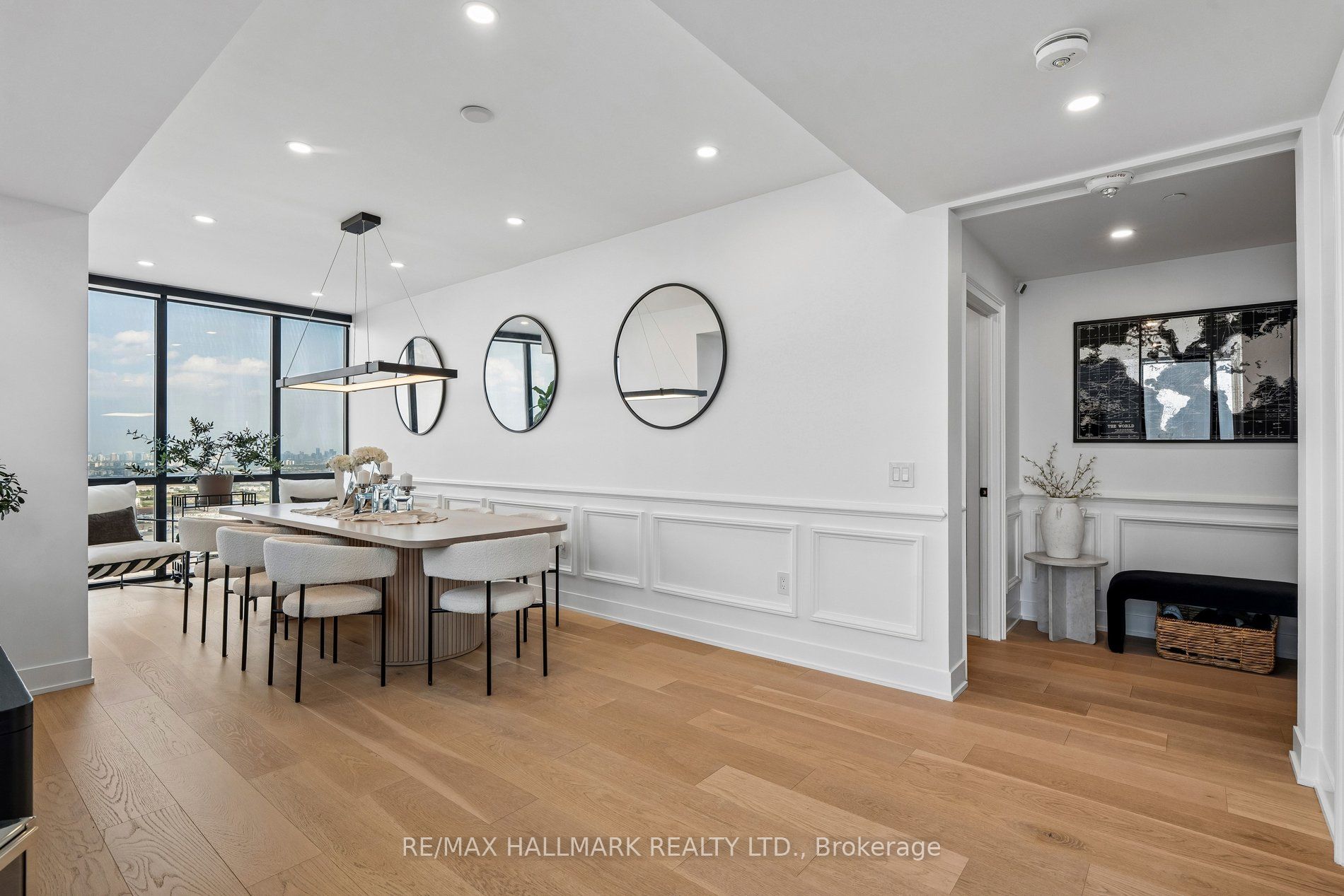 2908 Highway 7 Ph3806 Property Photo 8
