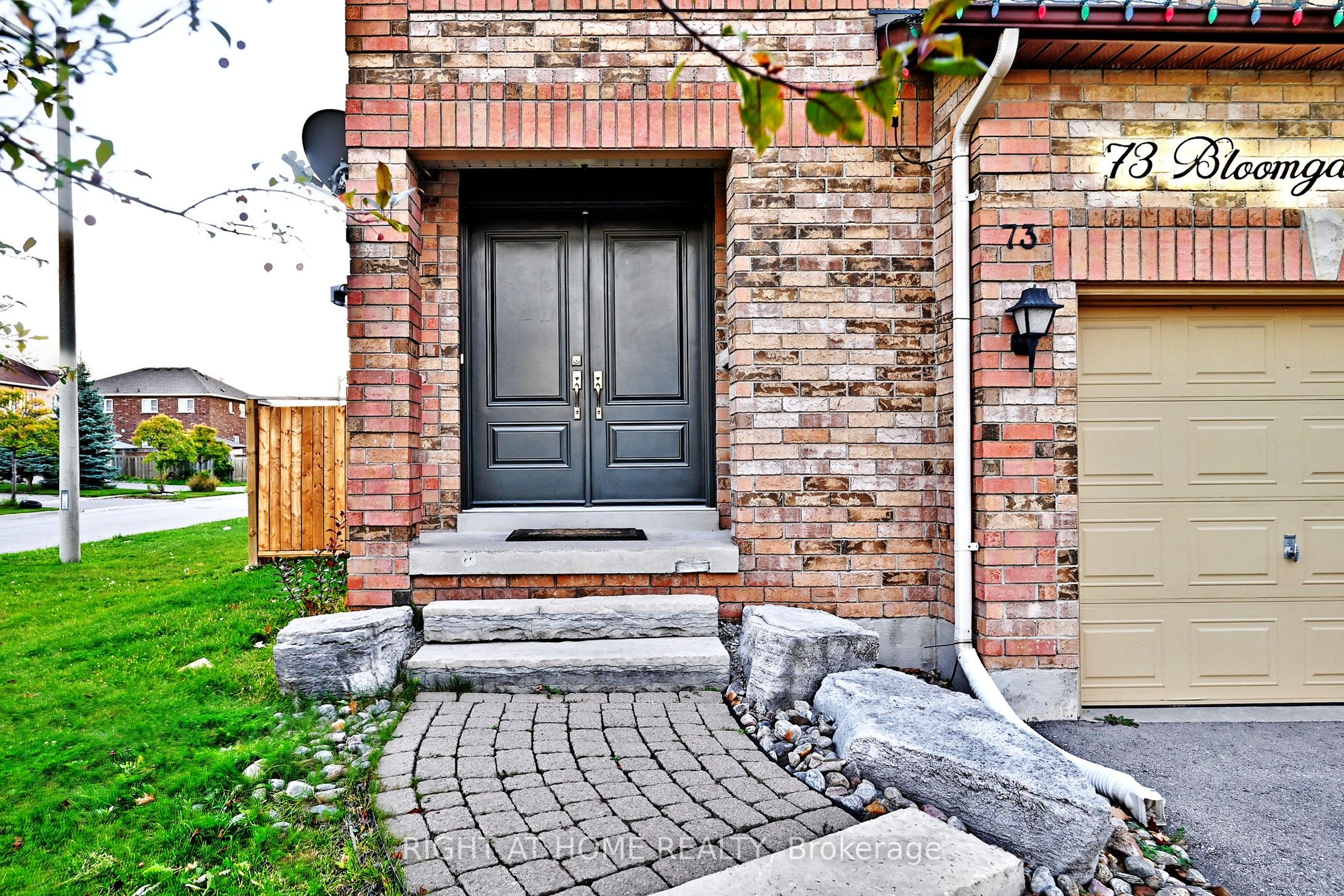 73 Bloomgate Crescent Property Photo 4