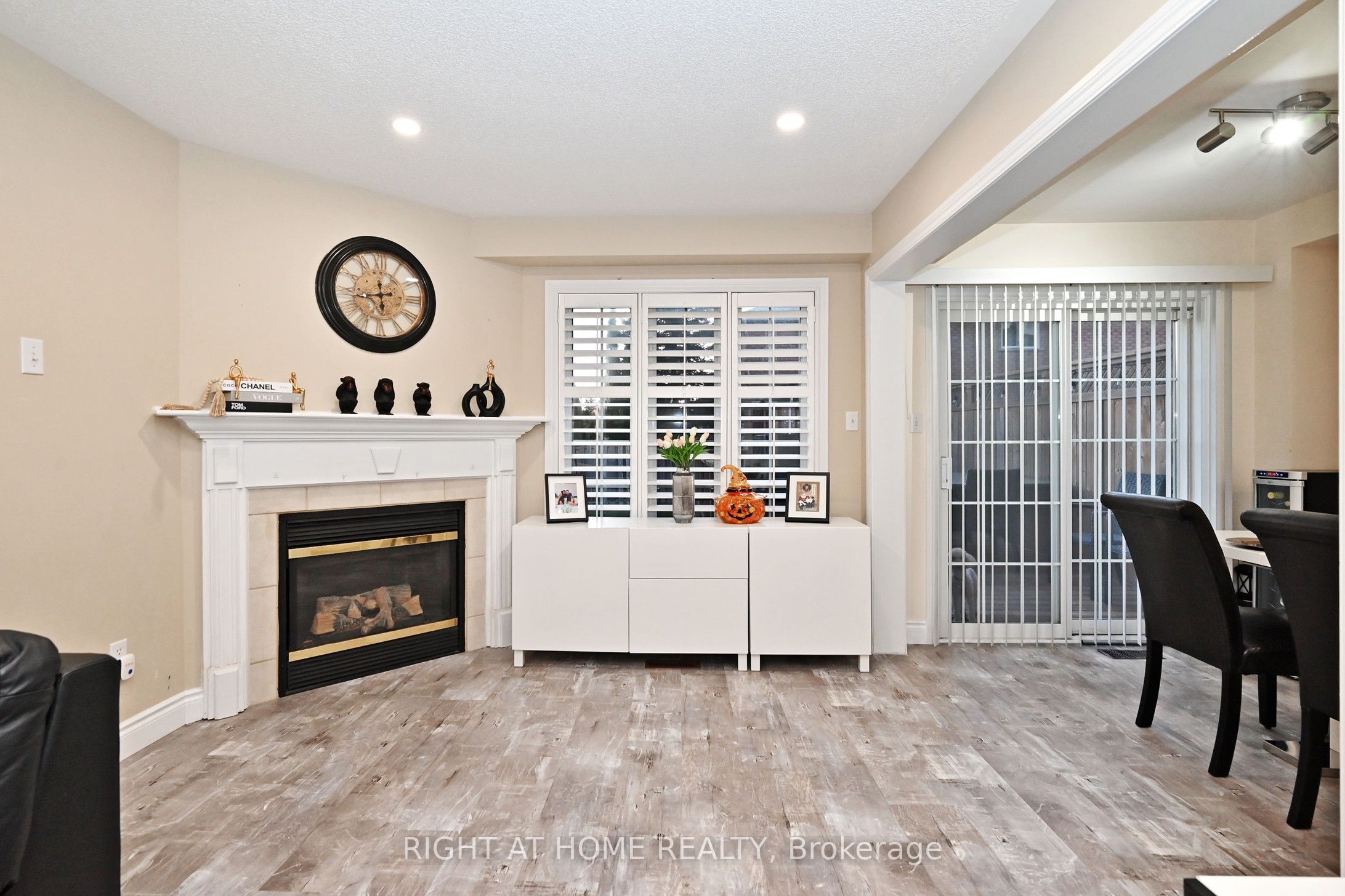 73 Bloomgate Crescent Property Photo 11