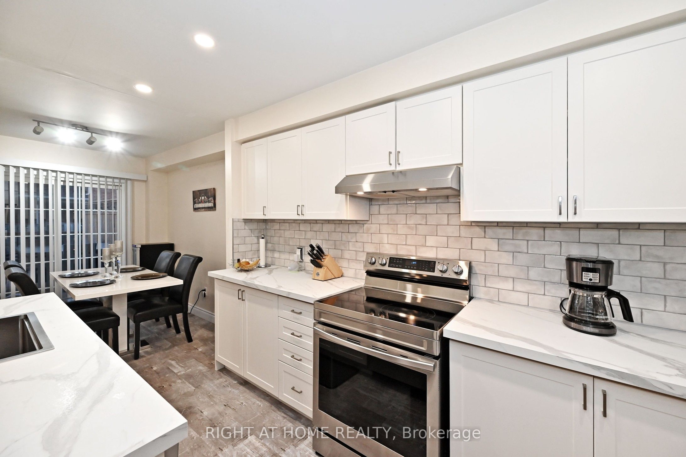 73 Bloomgate Crescent Property Photo 18