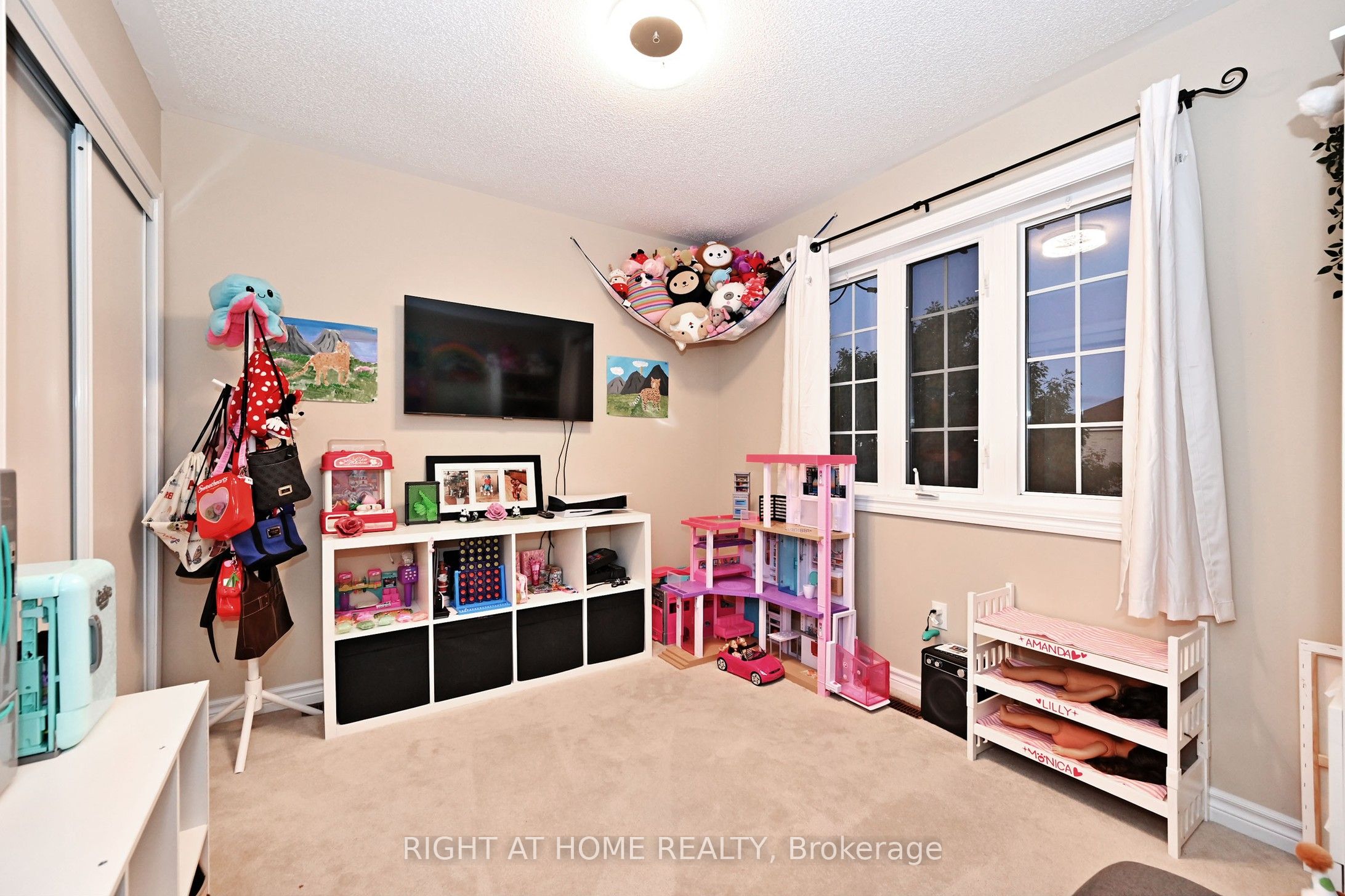 73 Bloomgate Crescent Property Photo 38