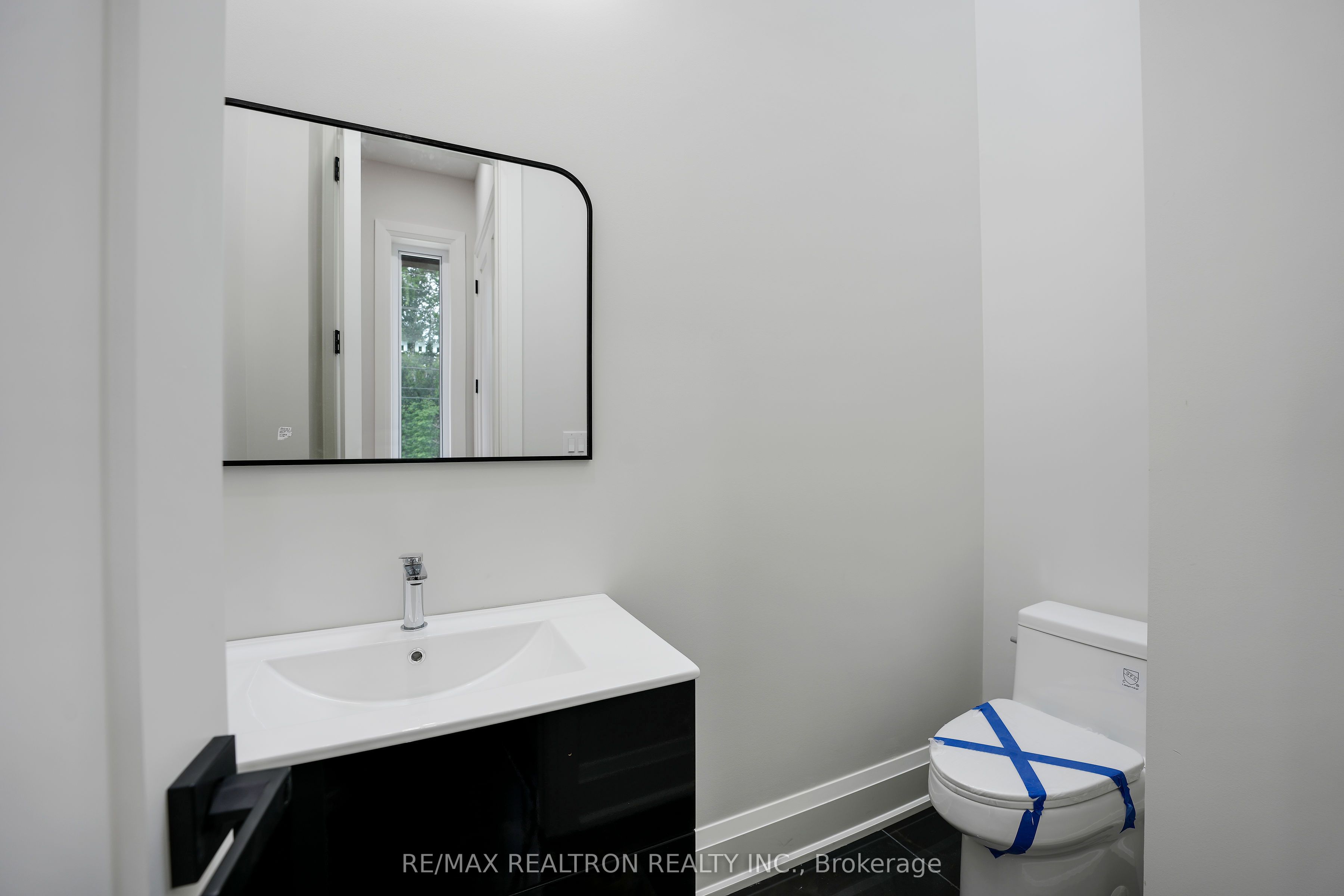 105 Murray Drive Property Photo 30