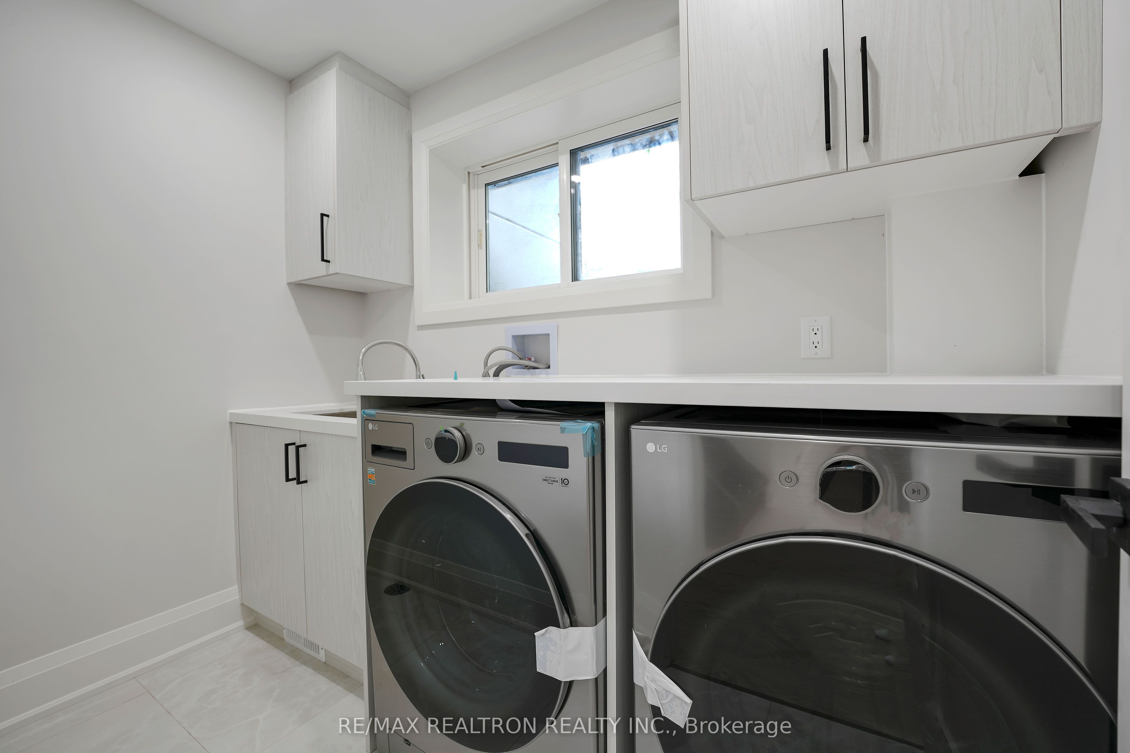 105 Murray Drive Property Photo 31