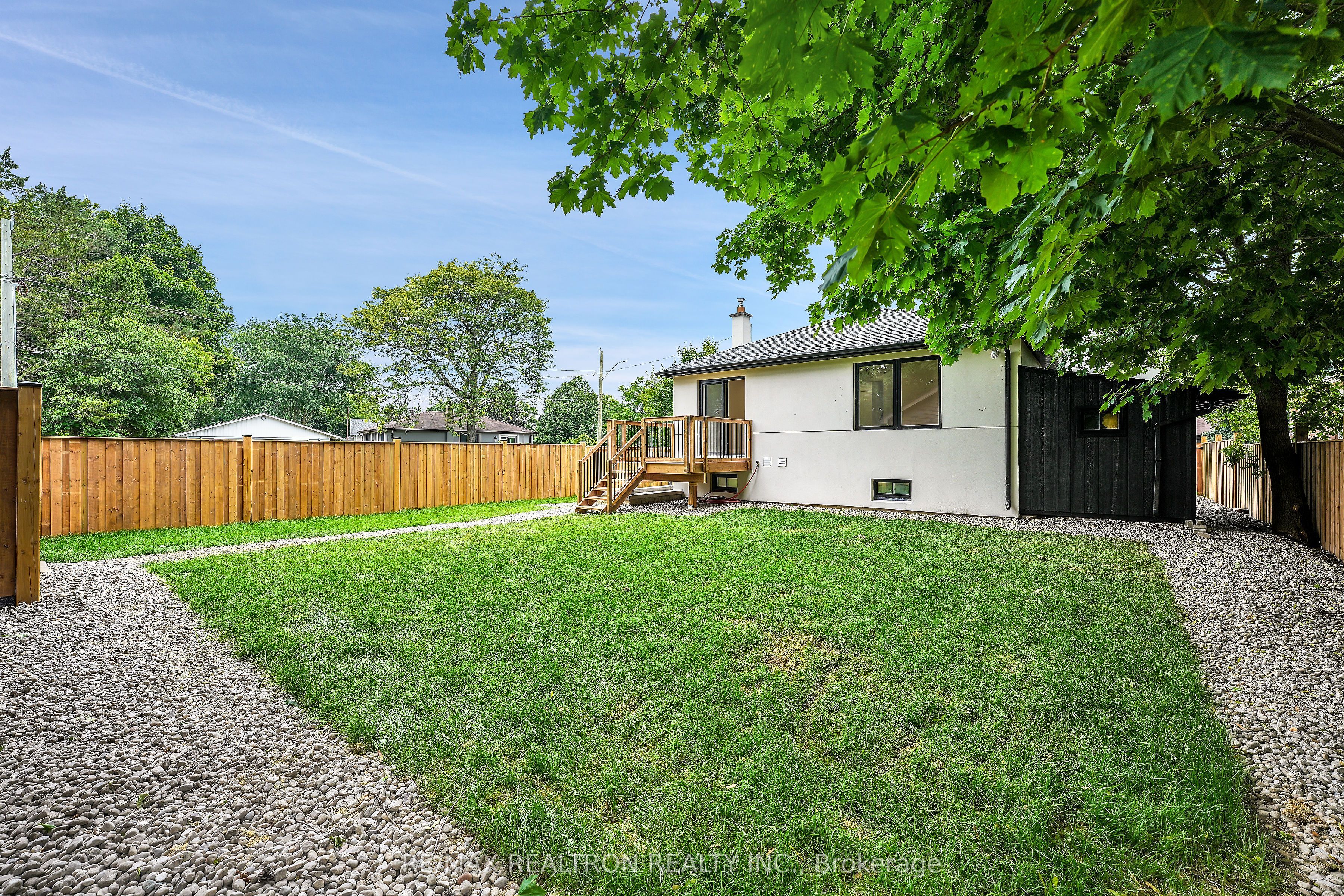105 Murray Drive Property Photo 42