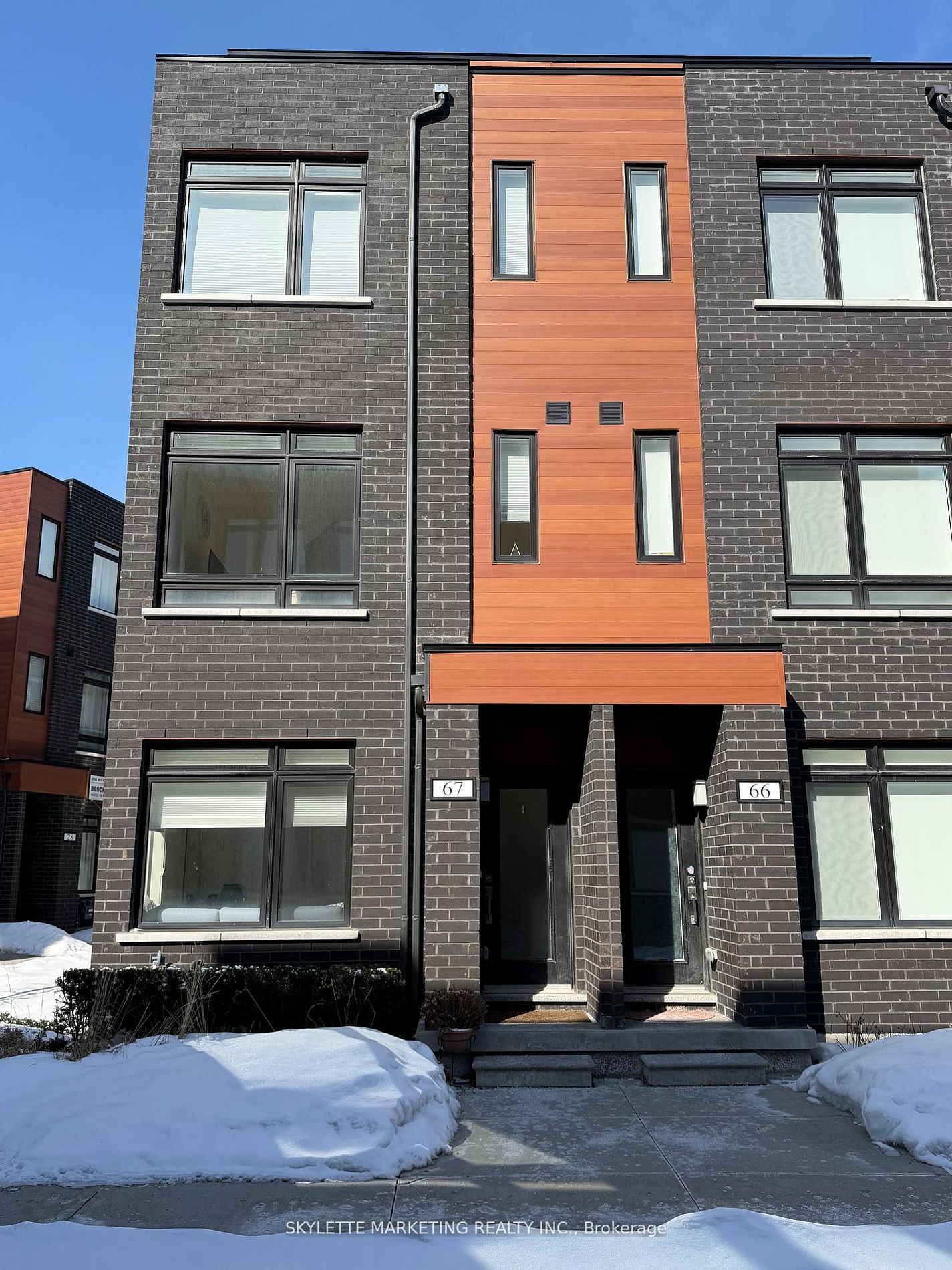 370B Red Maple Road 67
