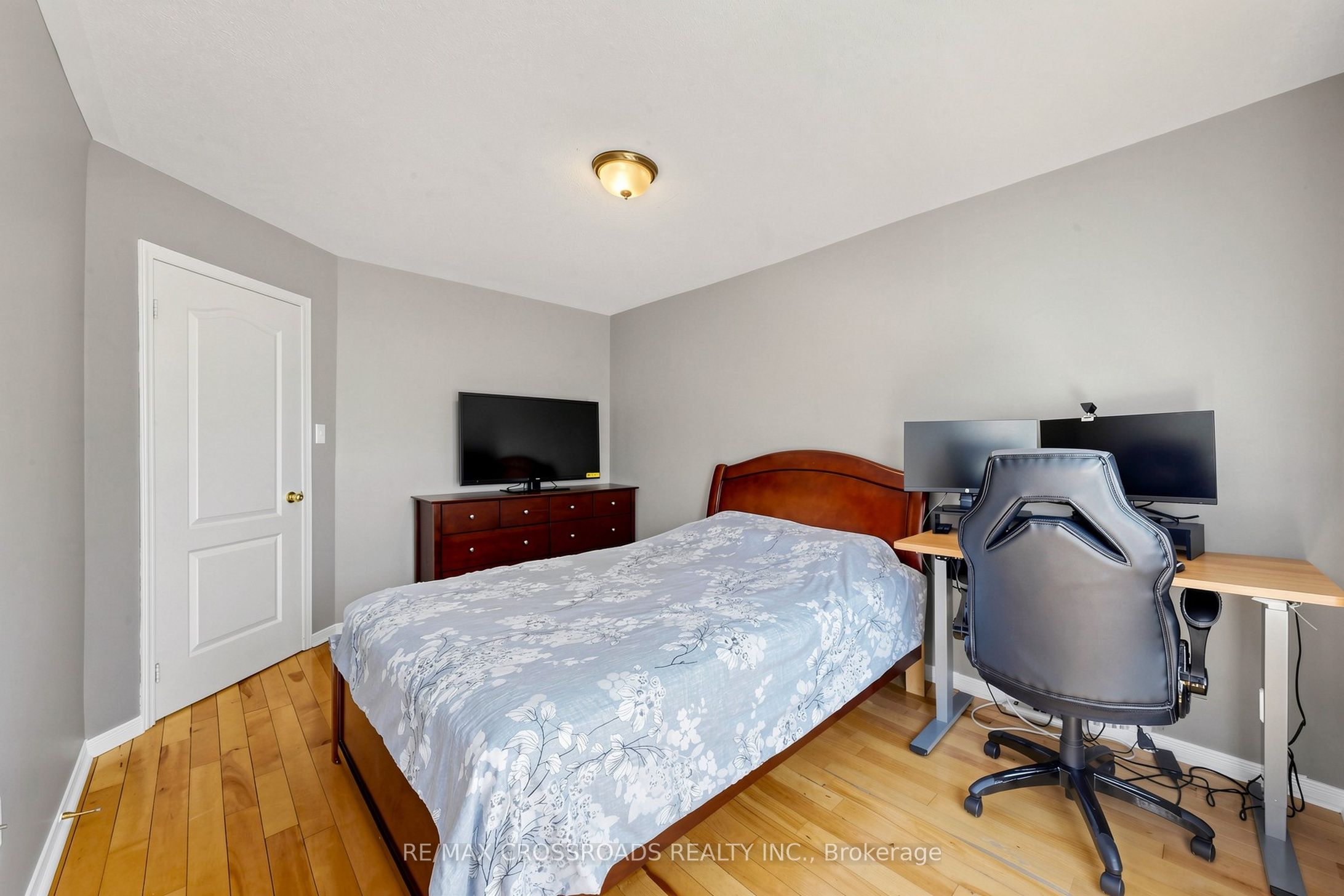 41 Prince Charles Way Property Photo 18