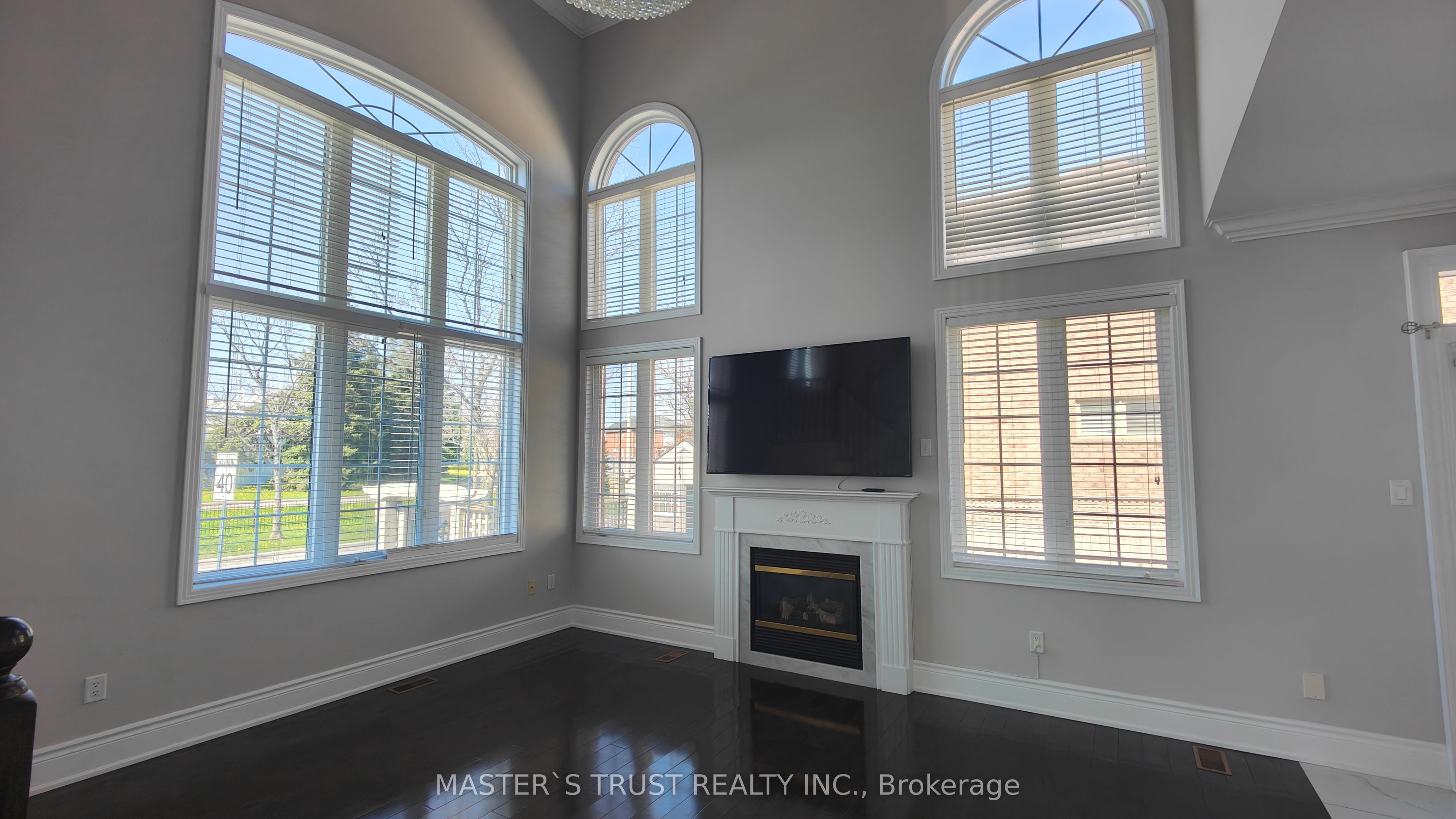 66 Starhill Crescent Property Photo 1