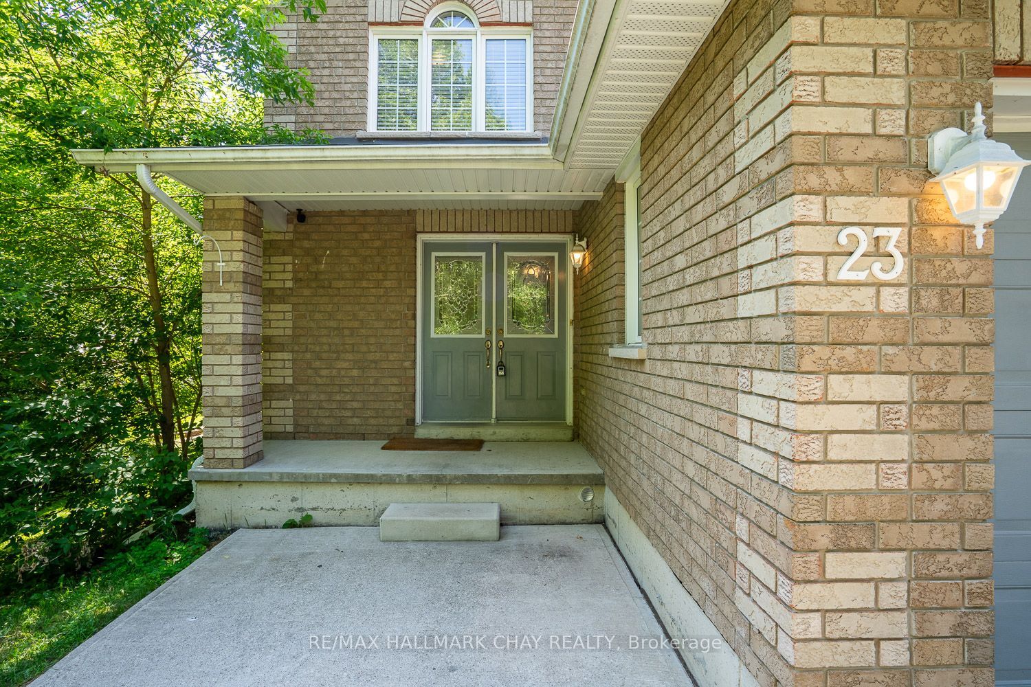 23 Burbank Circle Property Photo 11