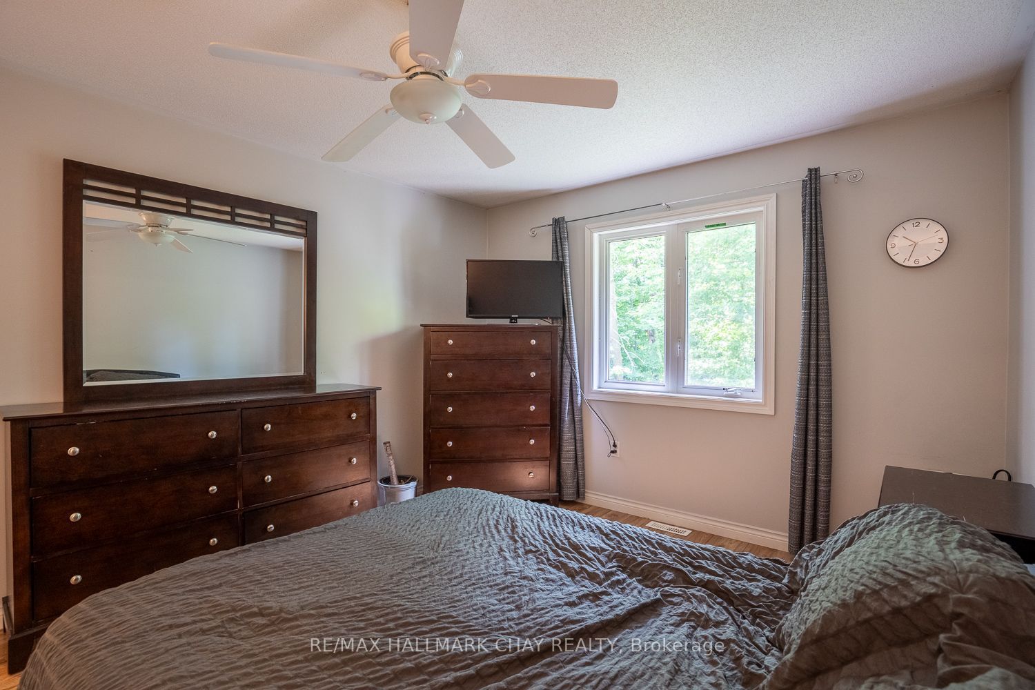 23 Burbank Circle Property Photo 24