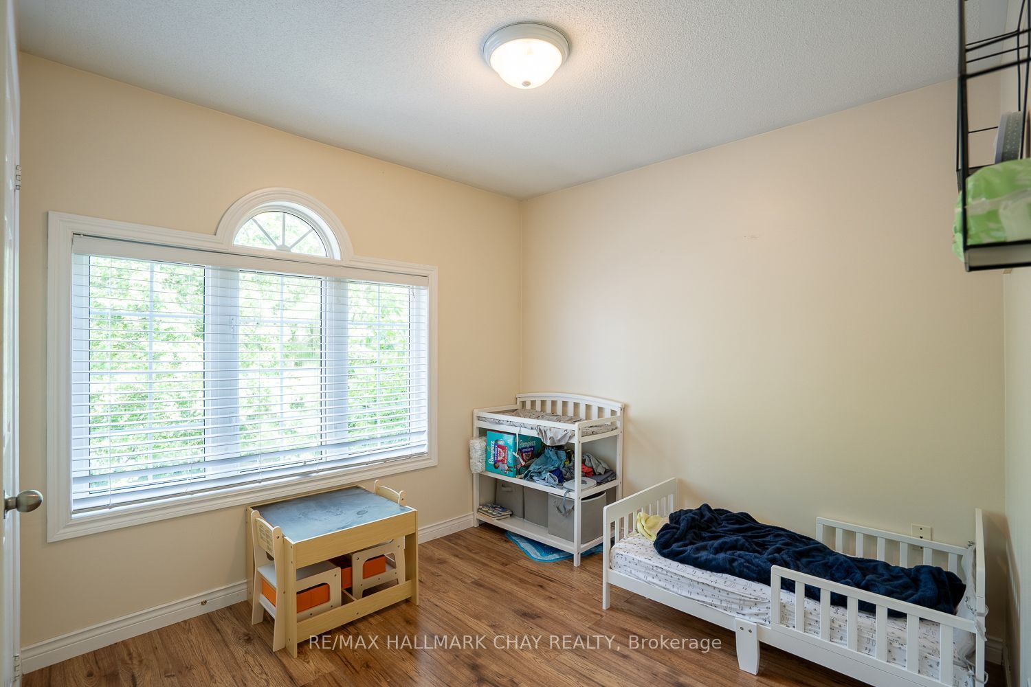 23 Burbank Circle Property Photo 27