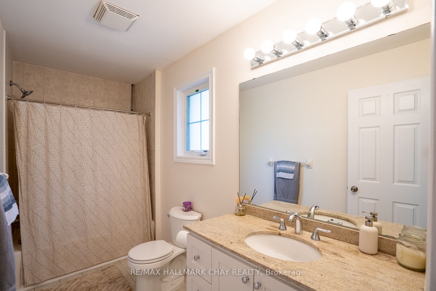 23 Burbank Circle Property Photo 29