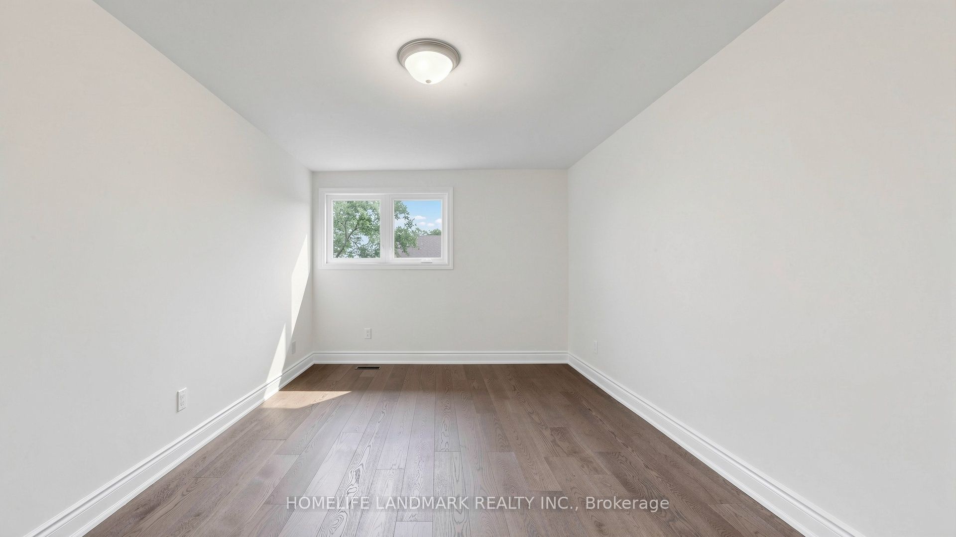 31 Fullerton Crescent Property Photo 26