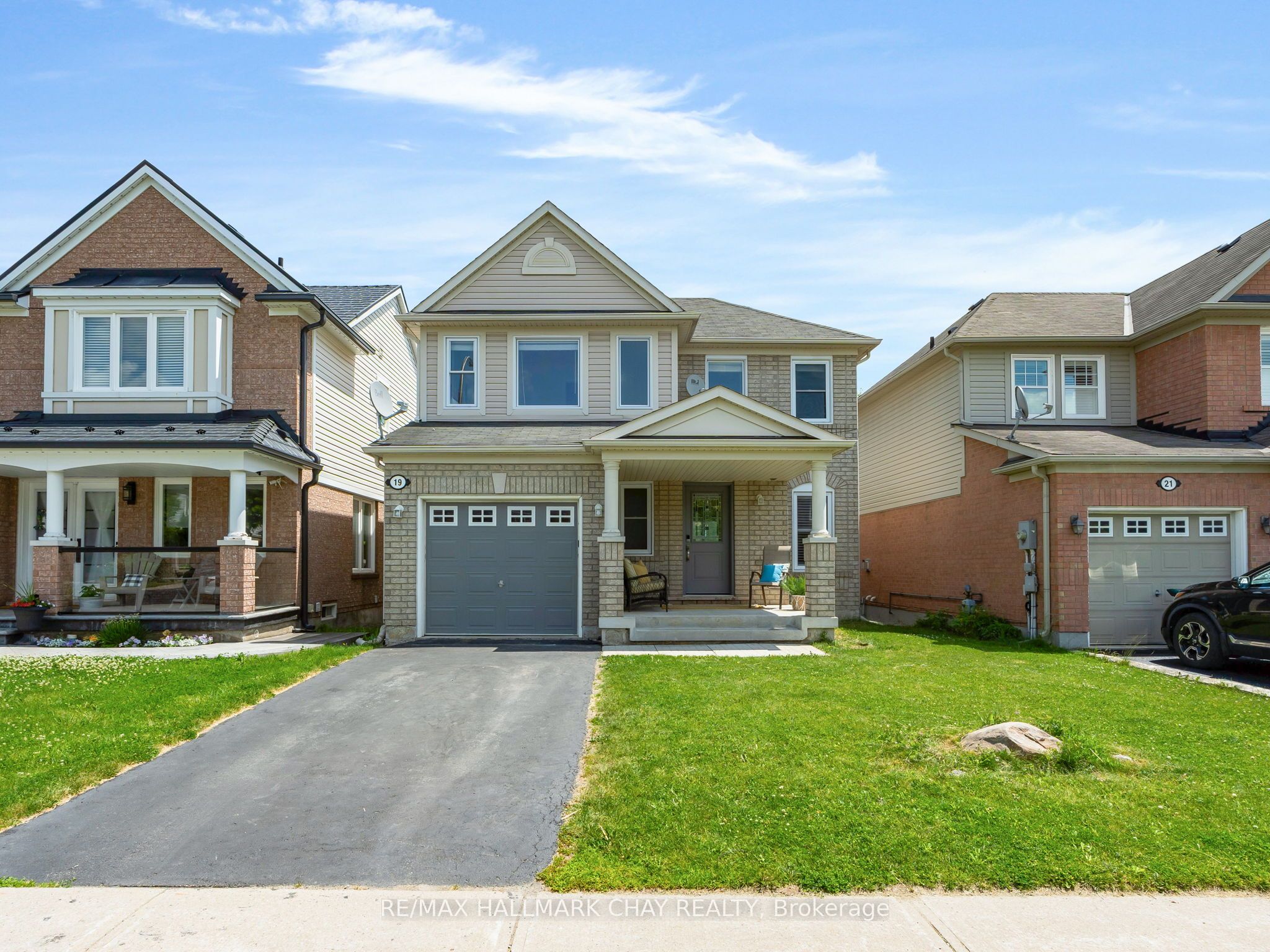 19 Callander Crescent Property Photo 2
