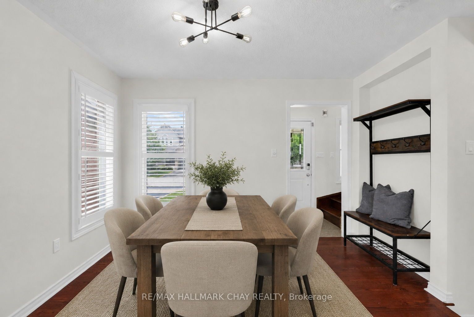 19 Callander Crescent Property Photo 9