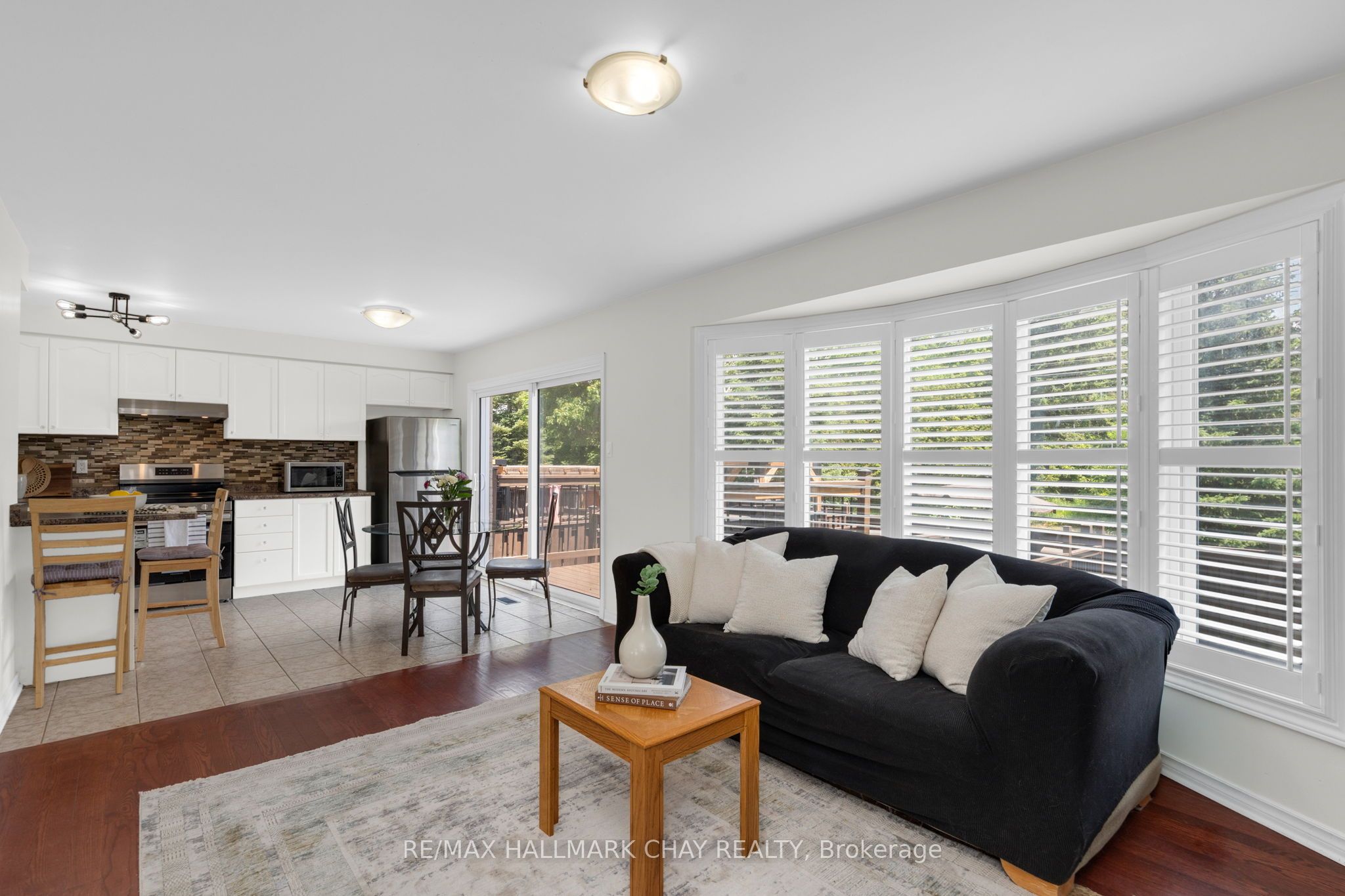 19 Callander Crescent Property Photo 11