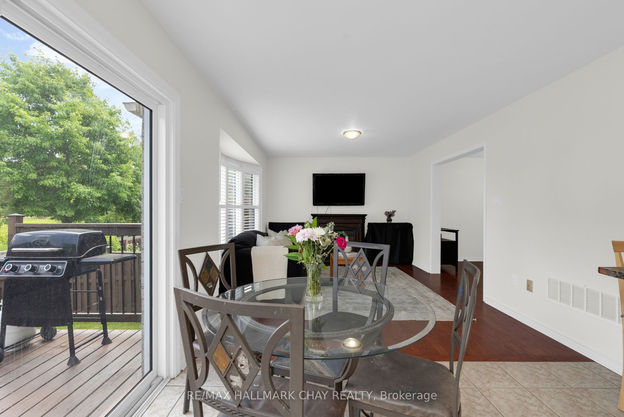 19 Callander Crescent Property Photo 18