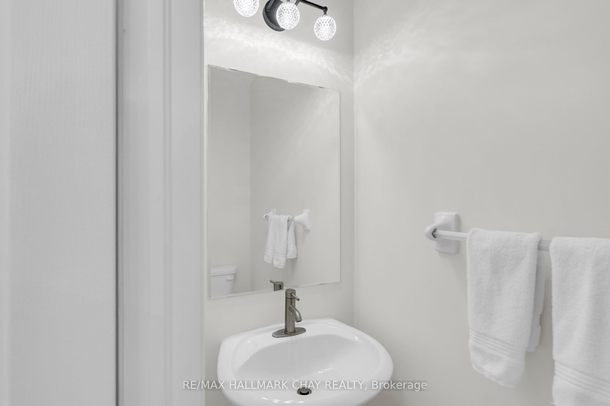 19 Callander Crescent Property Photo 19