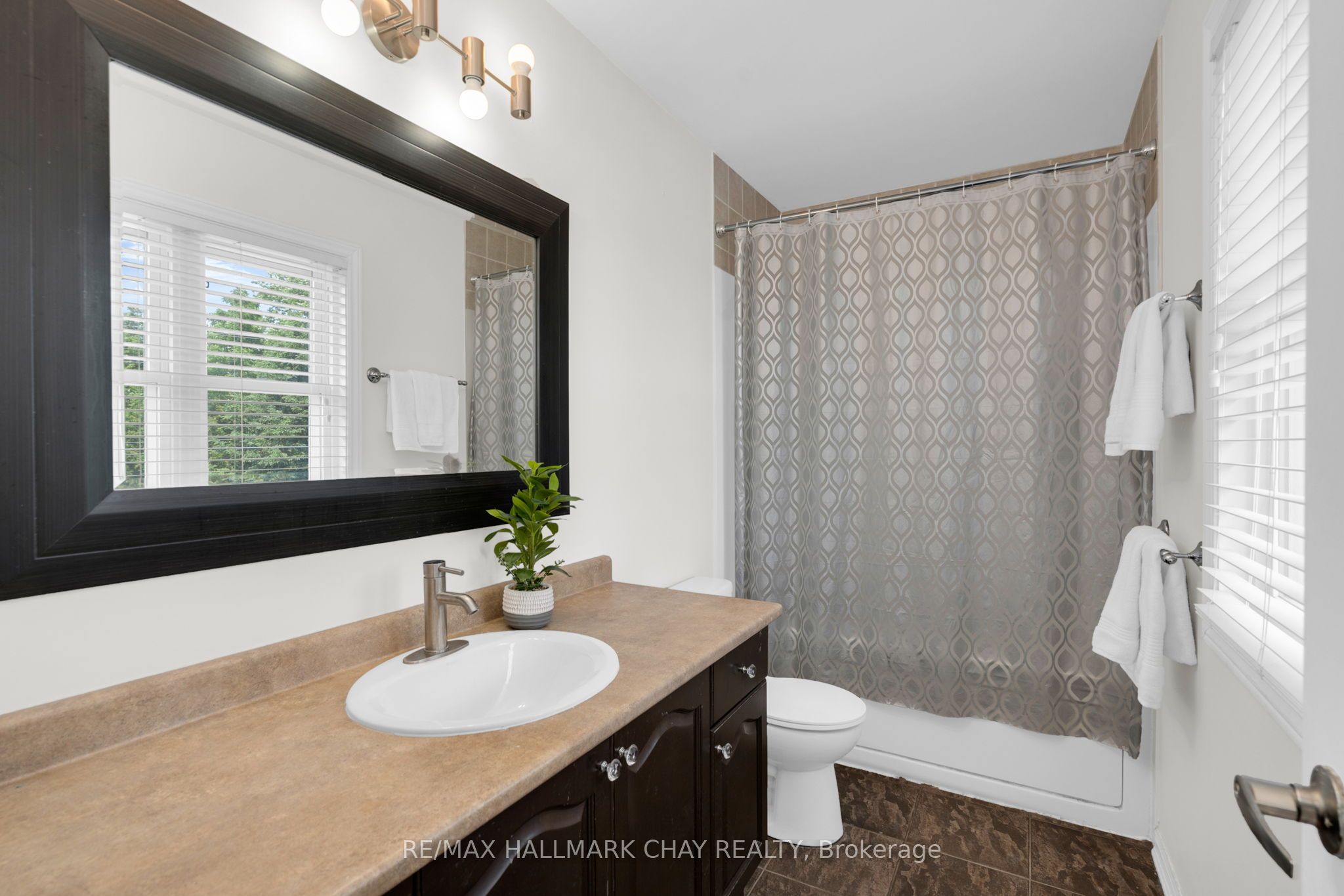 19 Callander Crescent Property Photo 23