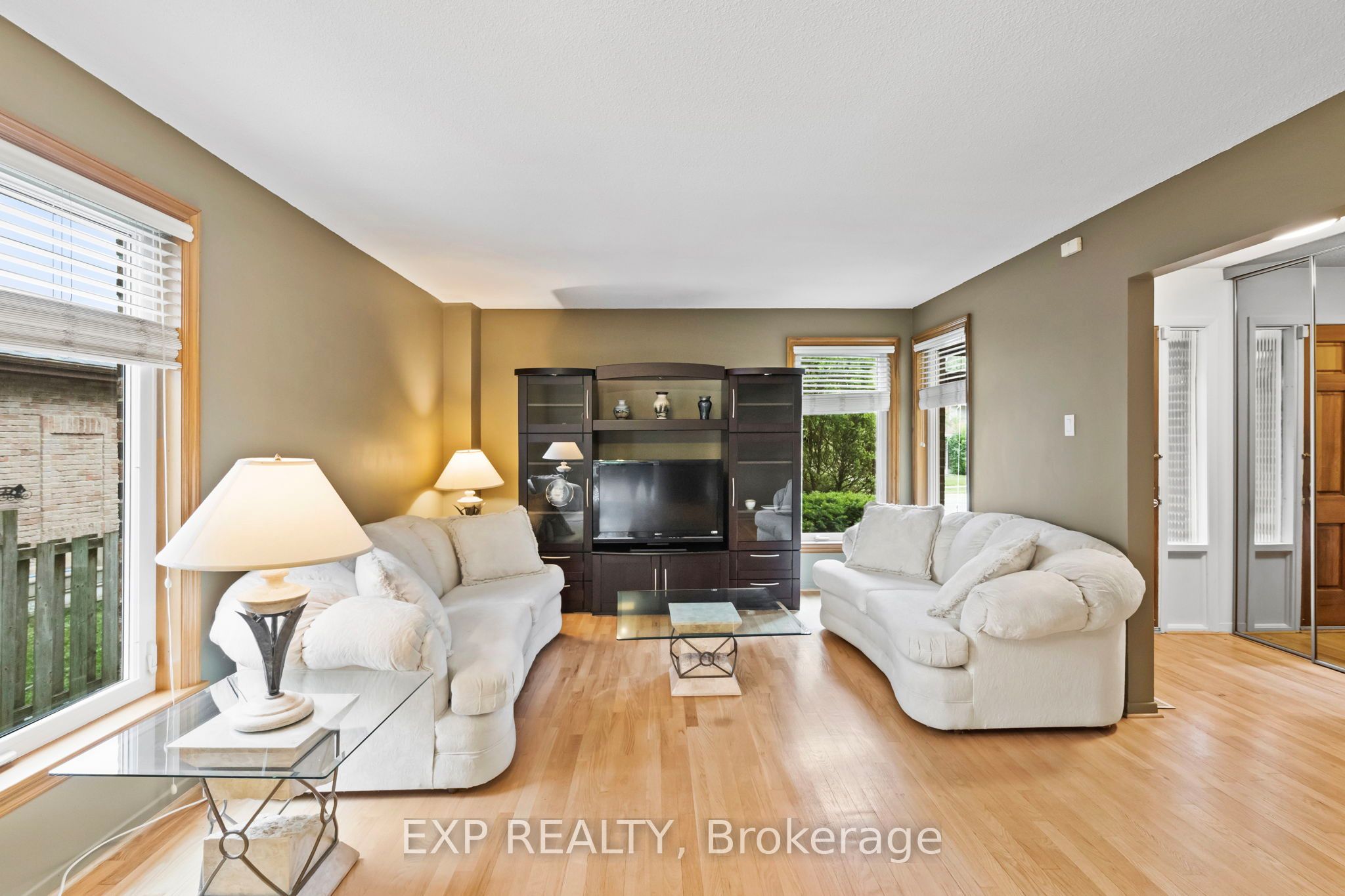 25 Lilac Avenue Property Photo 2