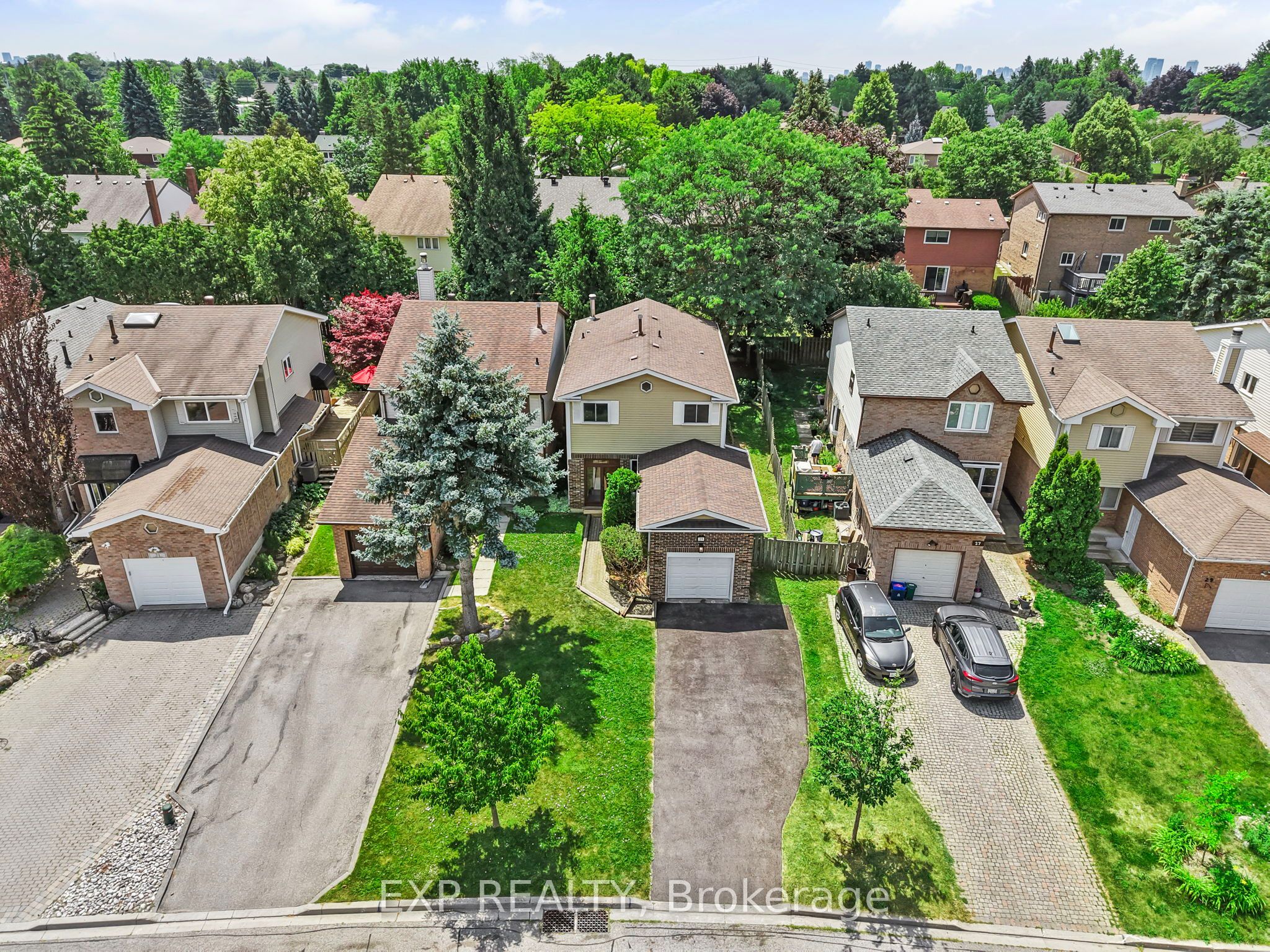 25 Lilac Avenue Property Photo 44
