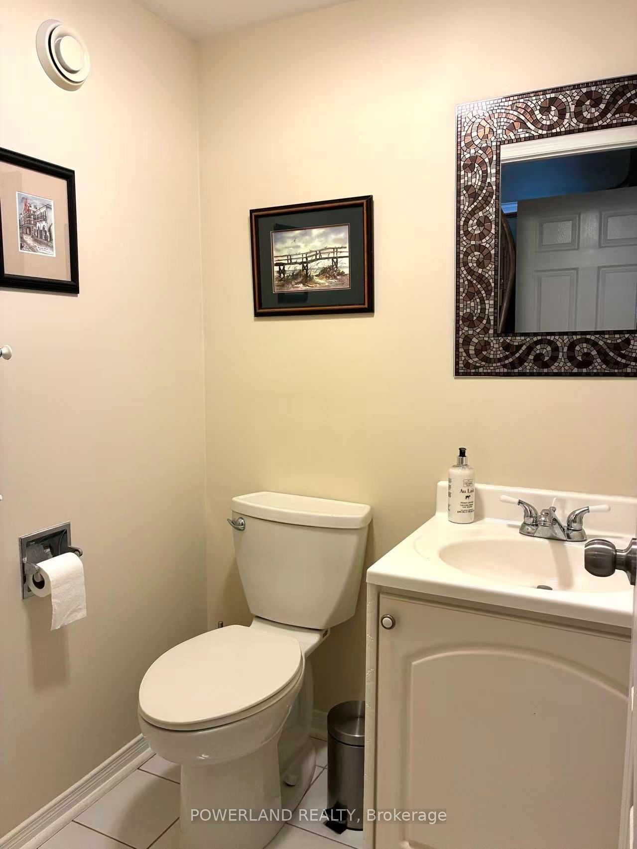 816 Hollander Road Property Photo 19