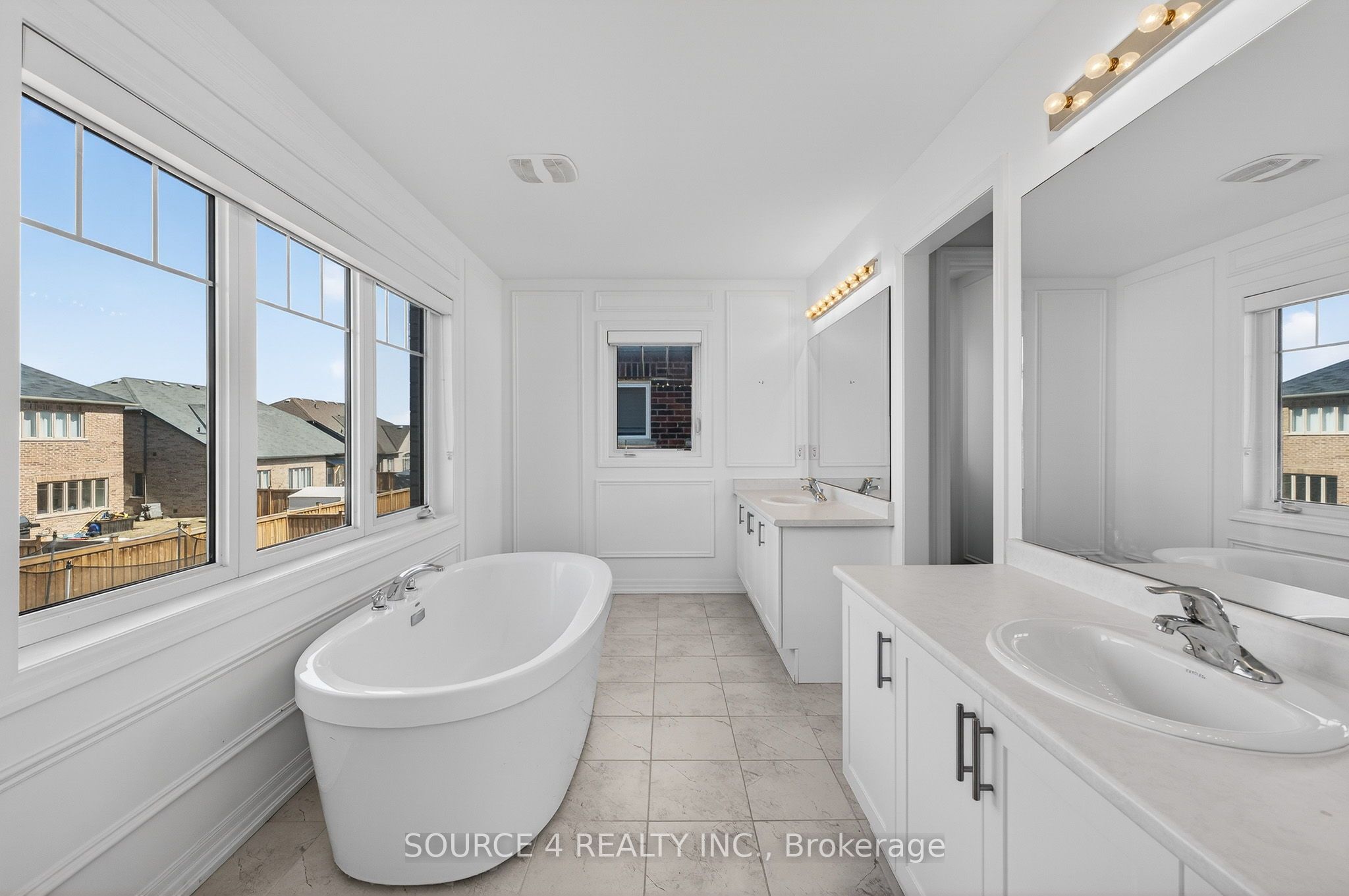 1020 Larter Street Property Photo 33