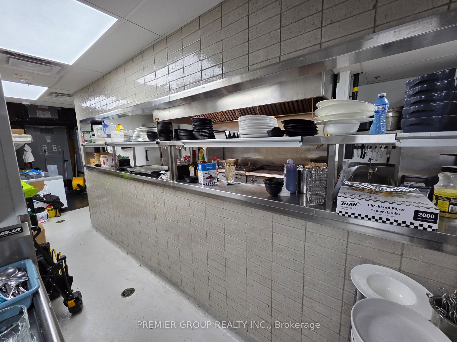 550 Highway 7 E 281-283 Property Photo 23