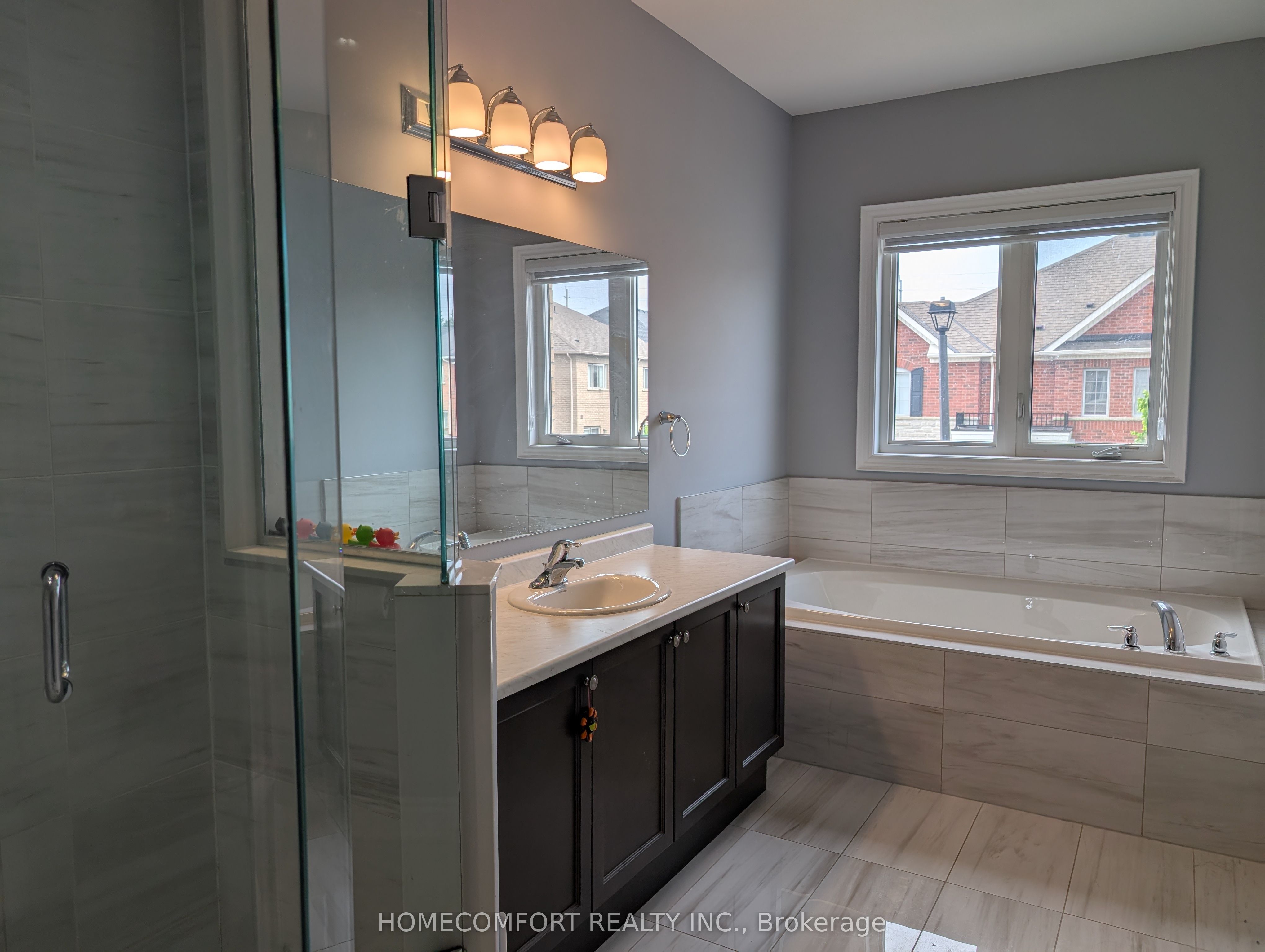 230 Paradelle Drive Property Photo 33