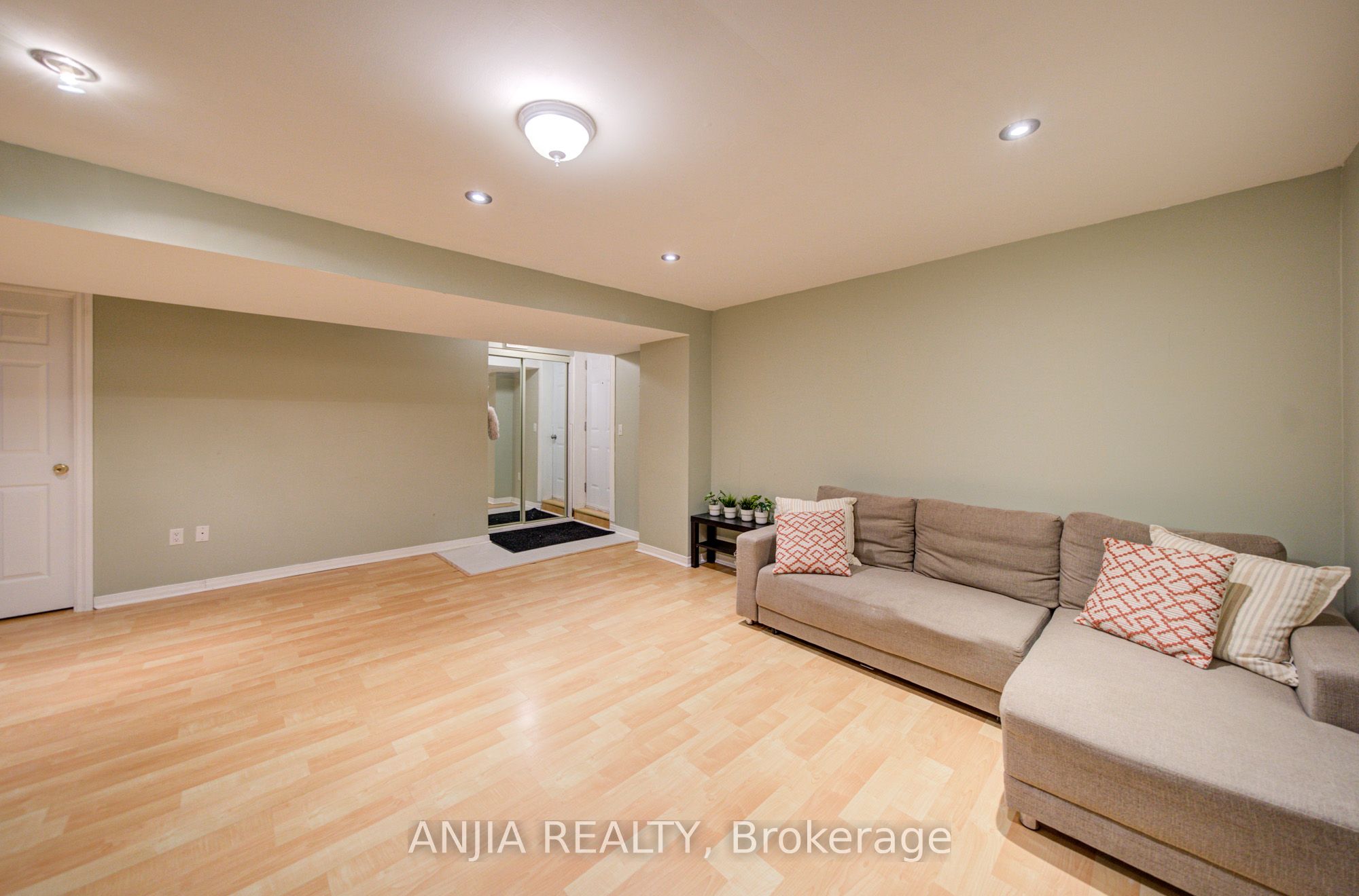 43 Manley Avenue Property Photo 45