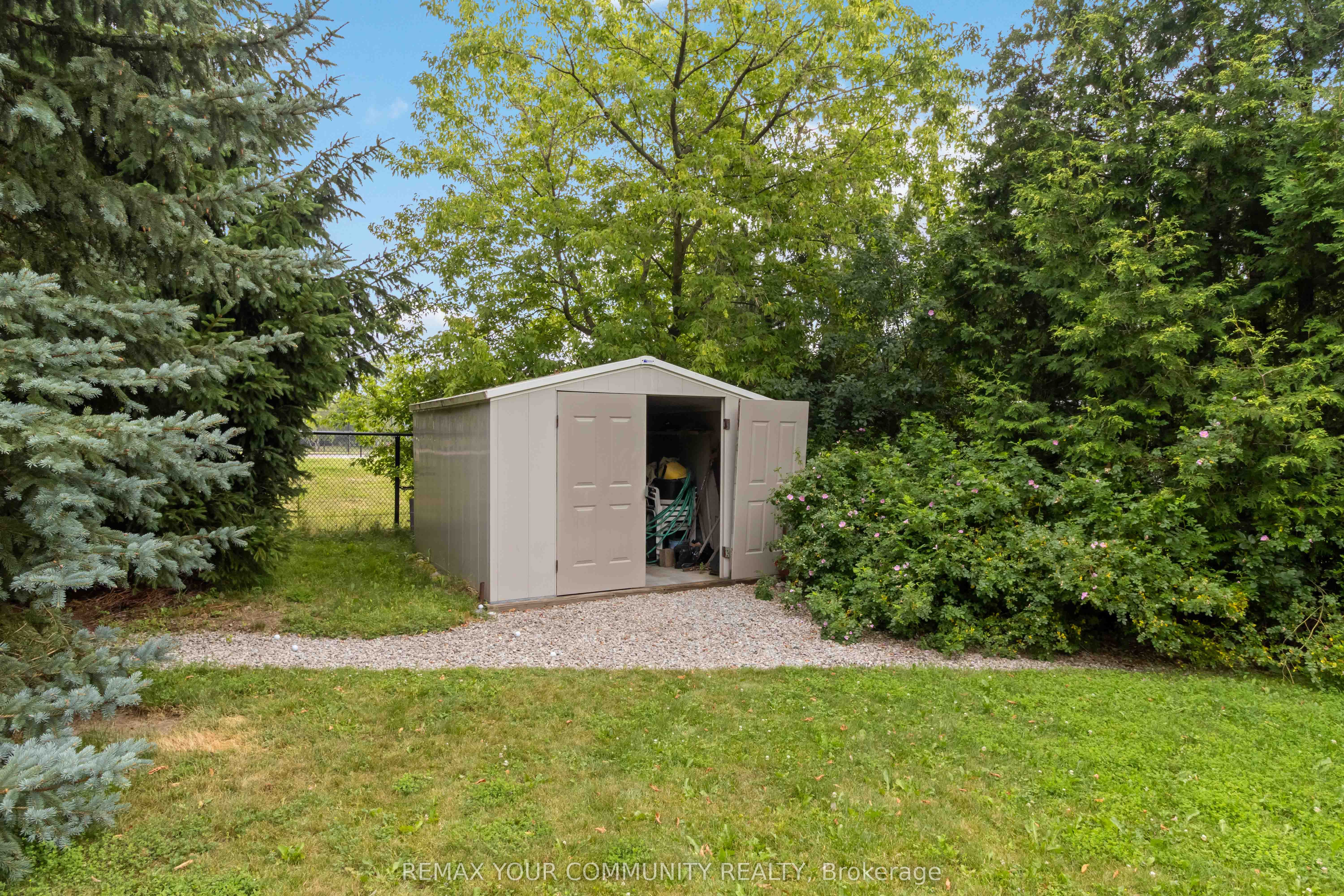 40 Hunterwood Chase Property Photo 34