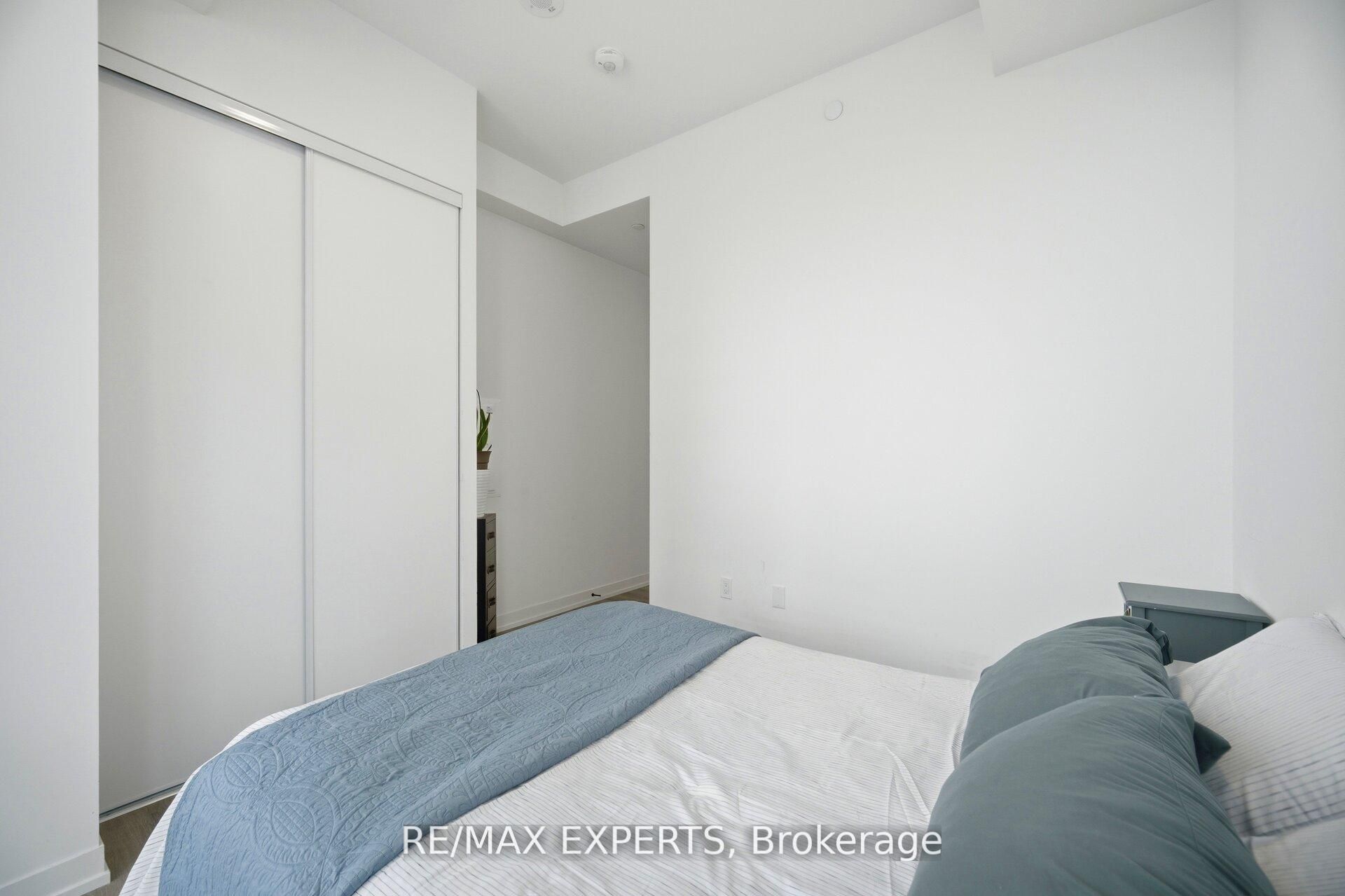 8 Interchange Way 2702 Property Photo 22