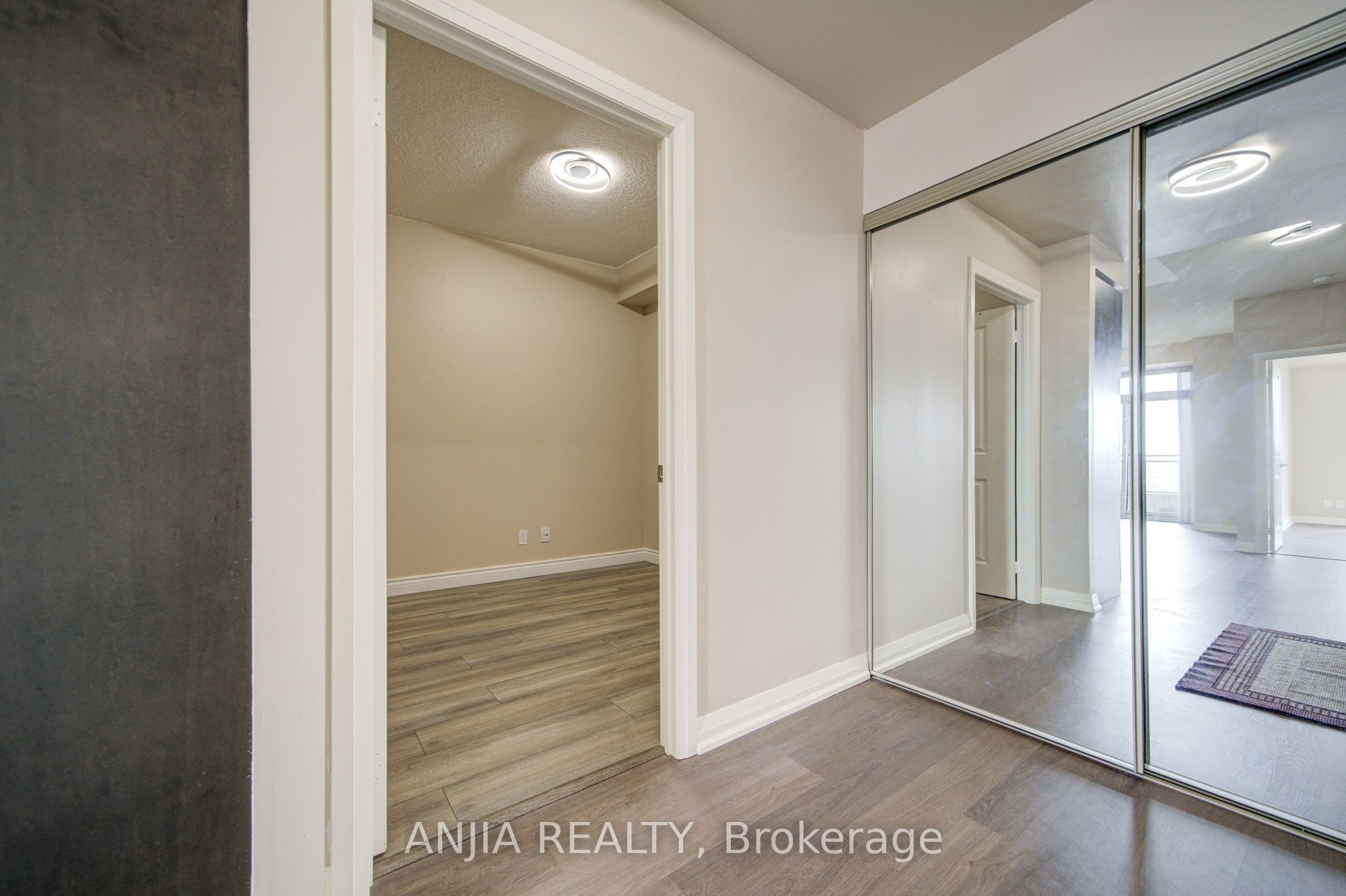 9500 Markham Road 1706 Property Photo 11
