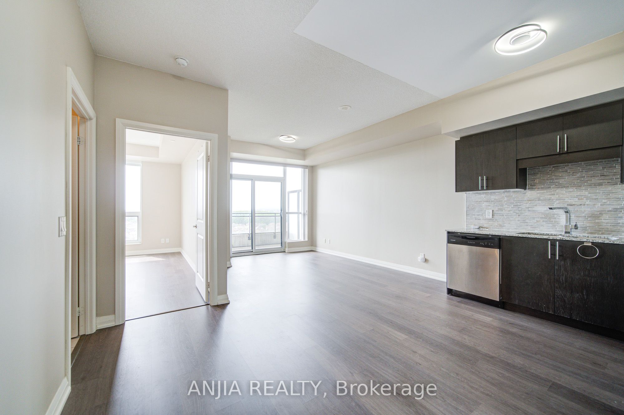 9500 Markham Road 1706 Property Photo 16