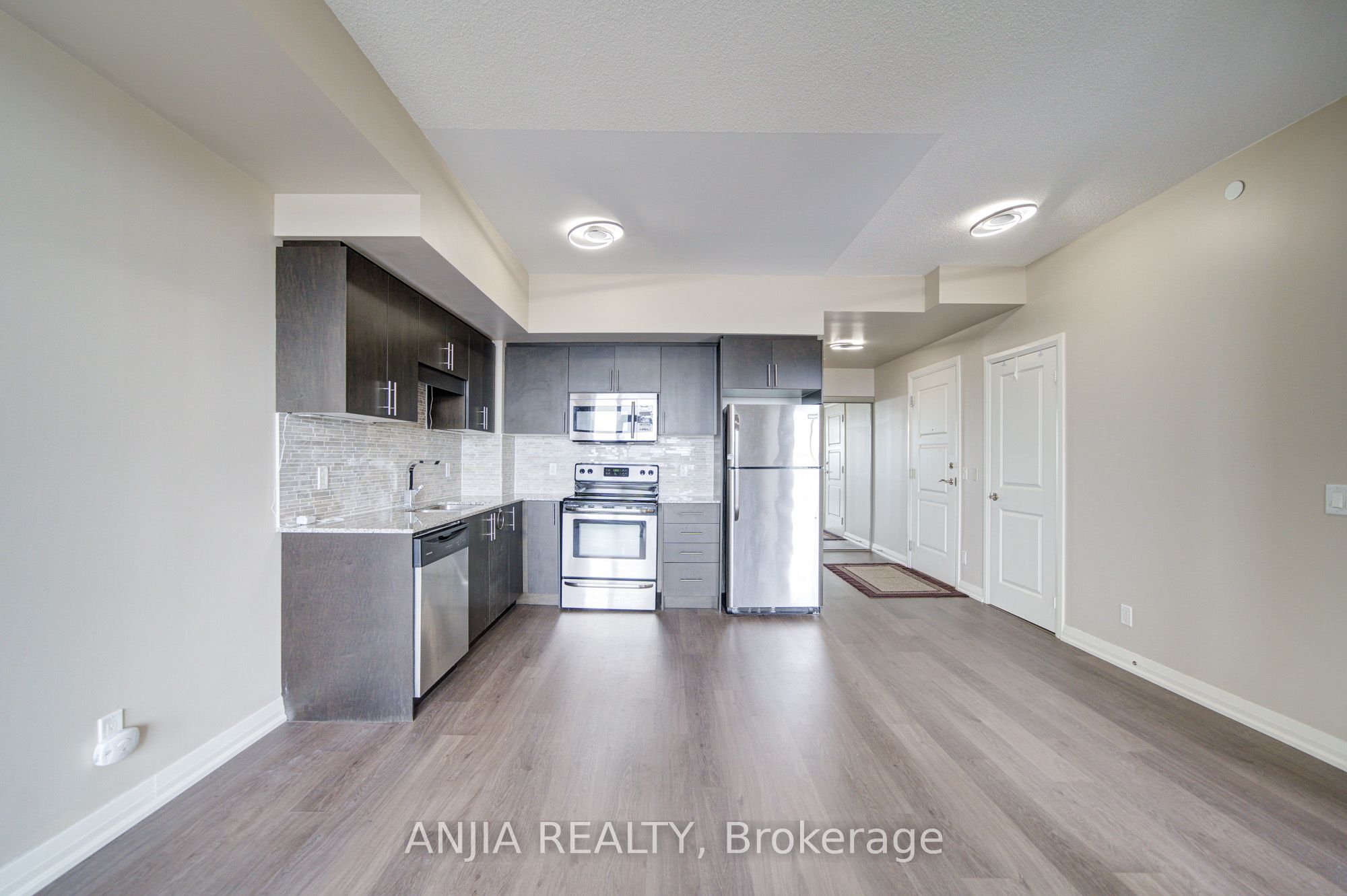9500 Markham Road 1706 Property Photo 19