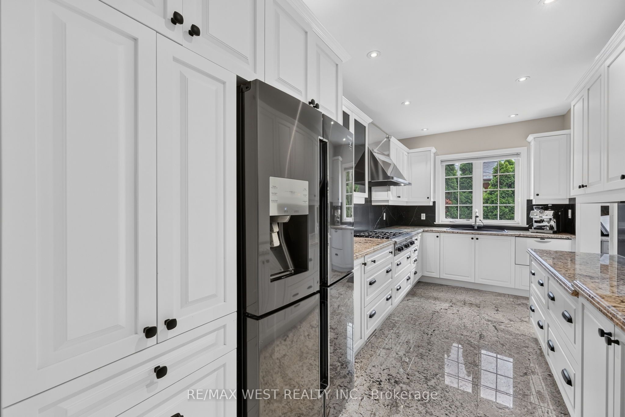 37 Maple Grove Avenue Property Photo 15
