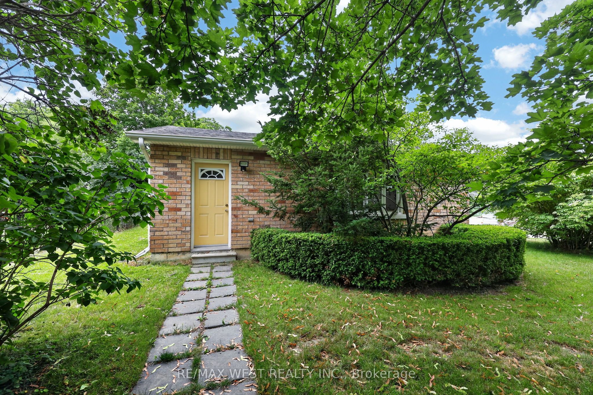 37 Maple Grove Avenue Property Photo 47