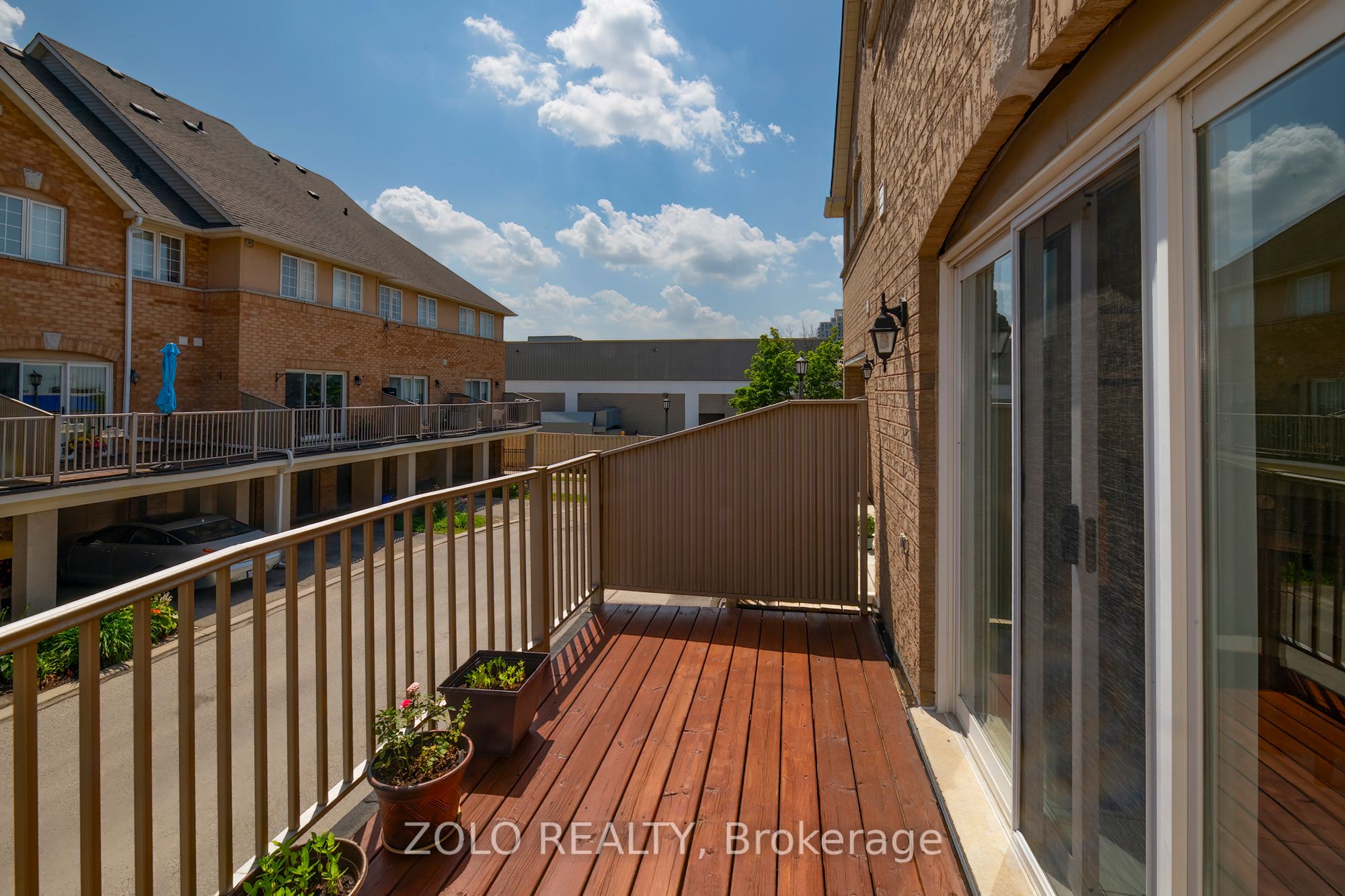 23 Observatory Lane 26 Property Photo 3