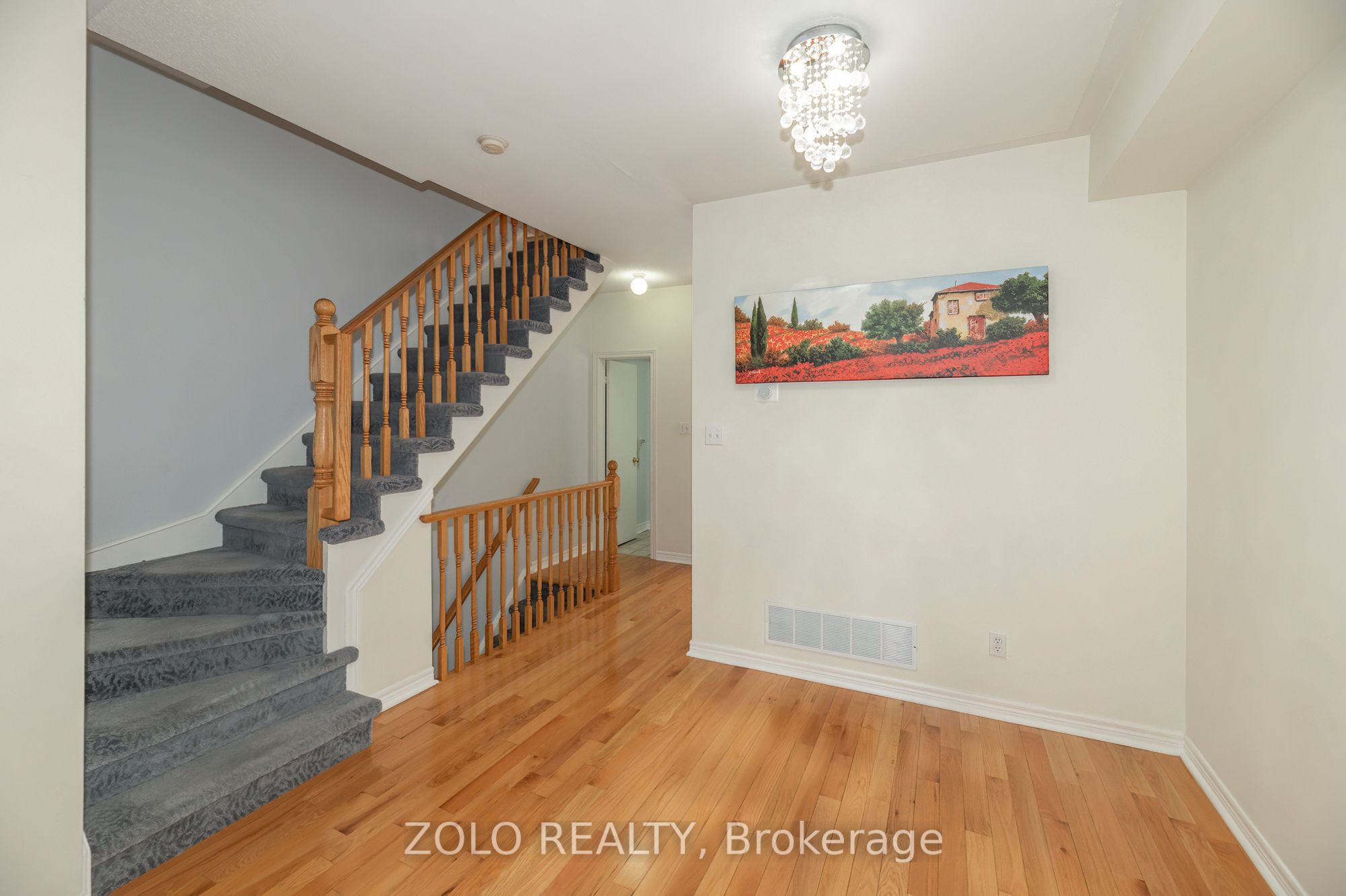 23 Observatory Lane 26 Property Photo 6