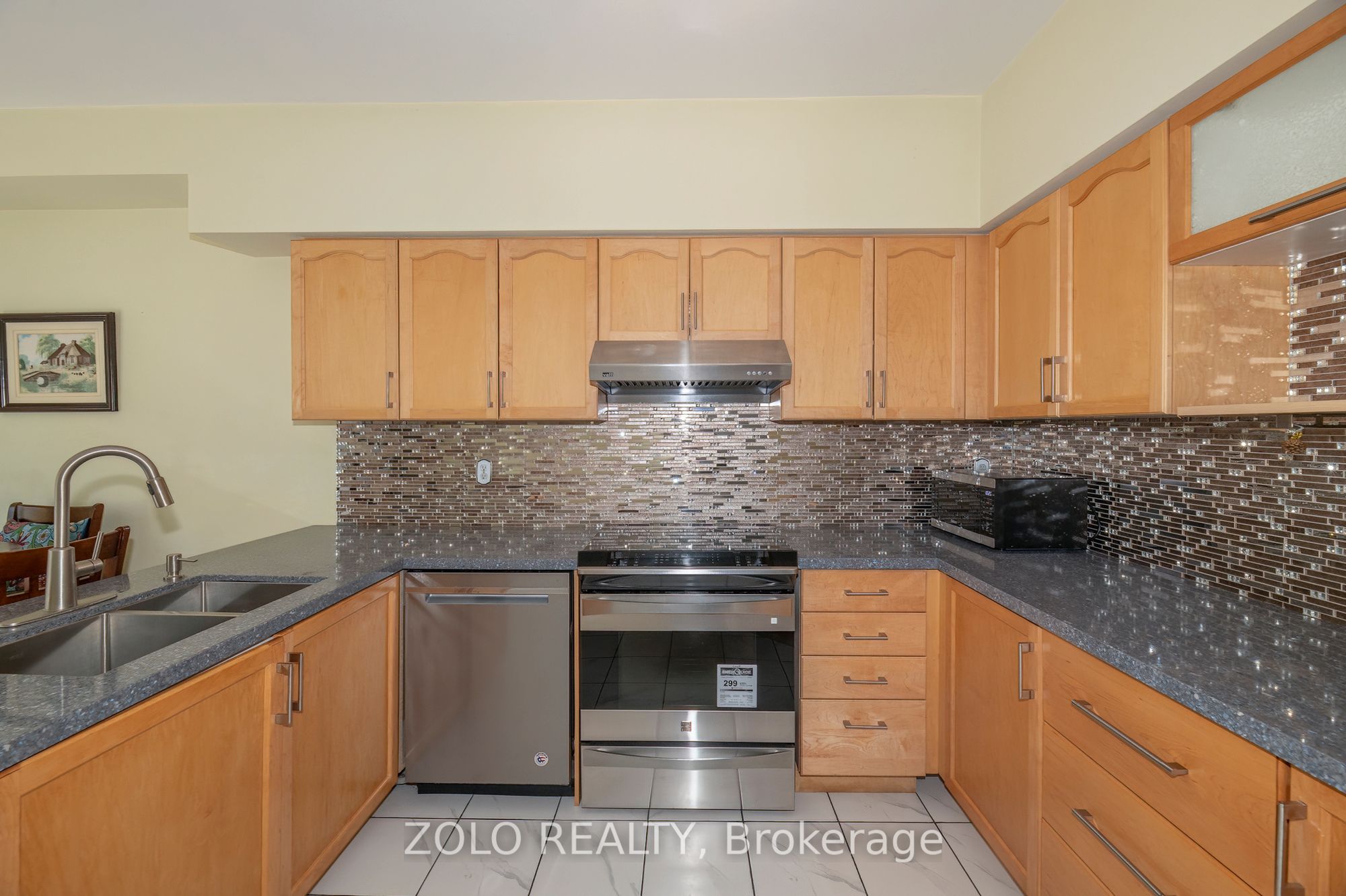 23 Observatory Lane 26 Property Photo 14