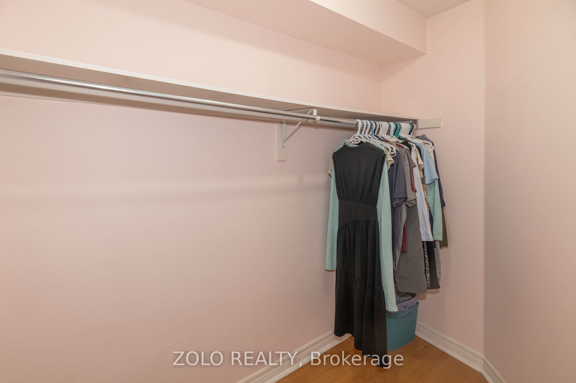 23 Observatory Lane 26 Property Photo 18