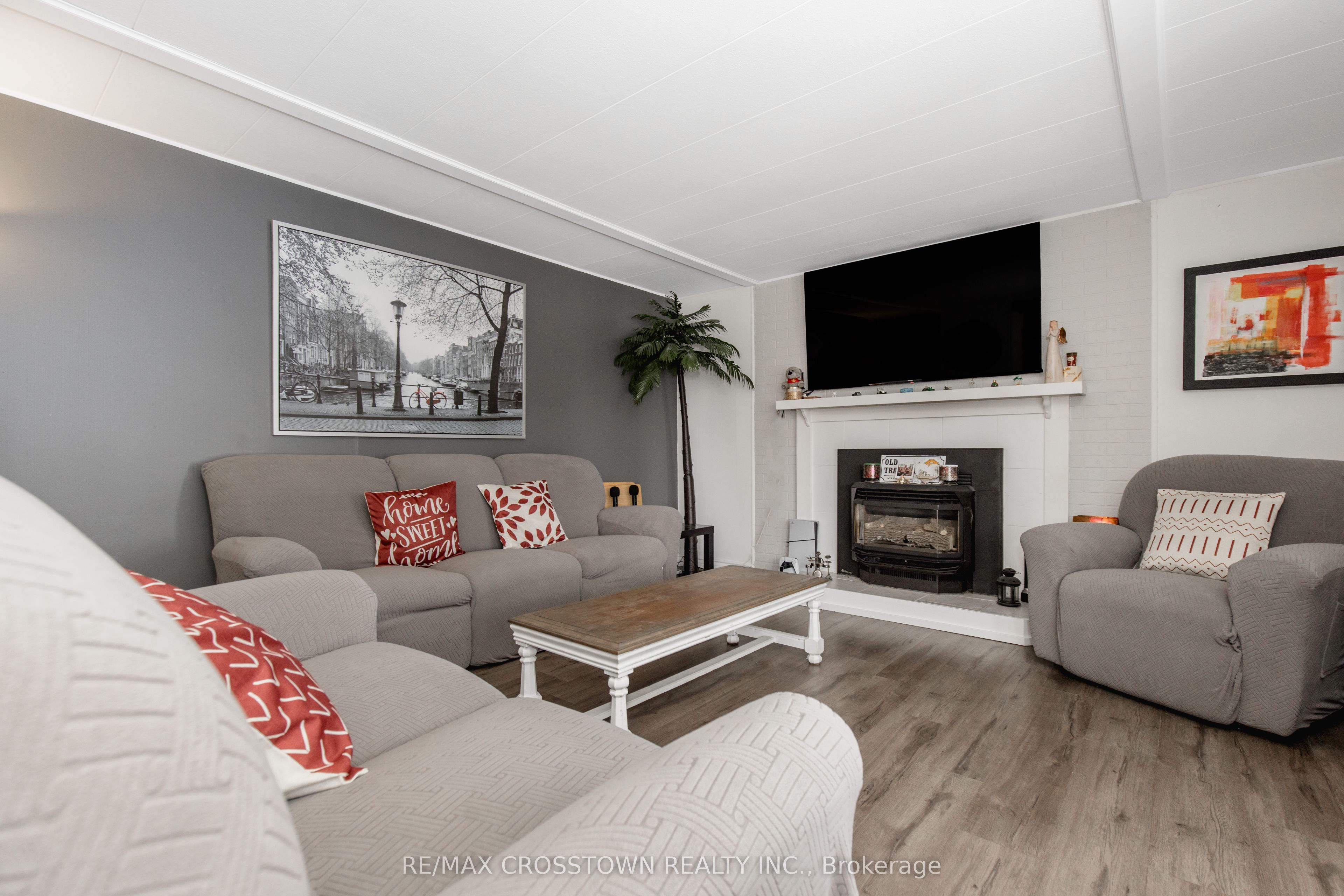 3 Fairbirch Court Property Photo 6