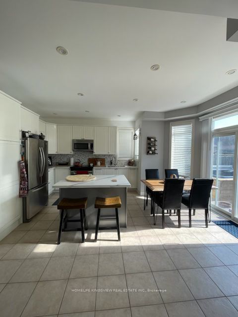 376 Vellore Avenue Property Photo 6